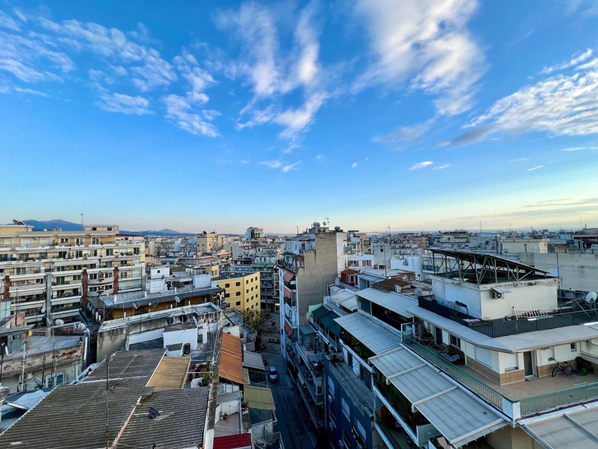 180° Rooftop View Thessaloniki