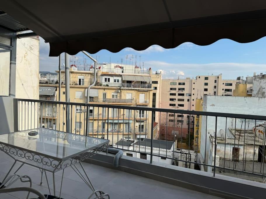 Appartement Cityscape Haven In *