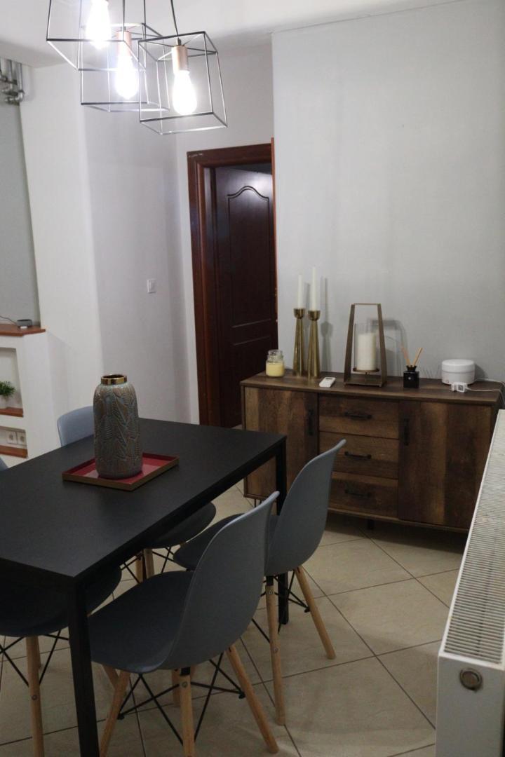 Apartment όμορφο με αυλή Thessaloniki