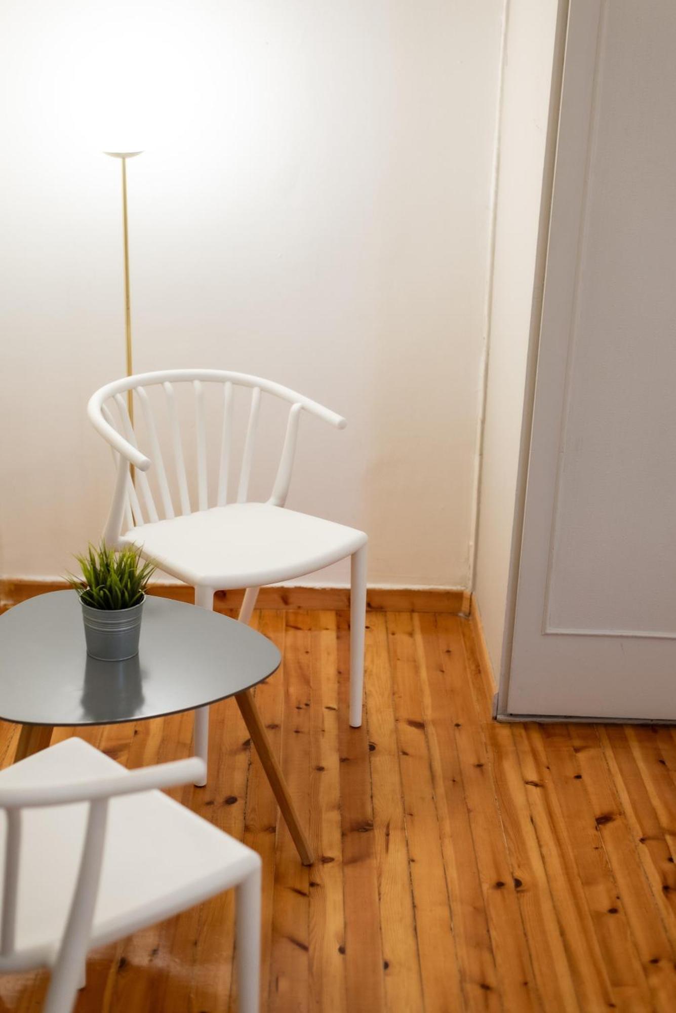 Apartment Houseloft White Tower Collection