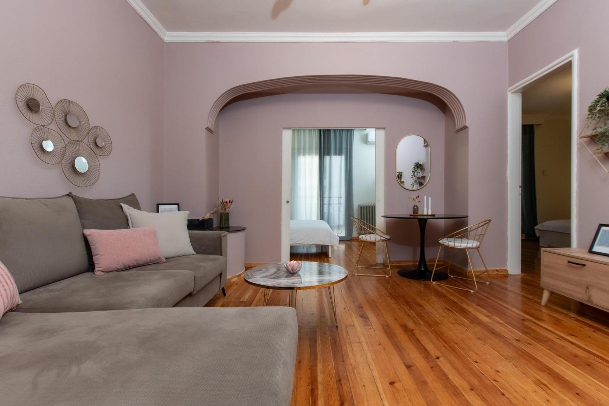 Apartment Houseloft White Tower Collection *