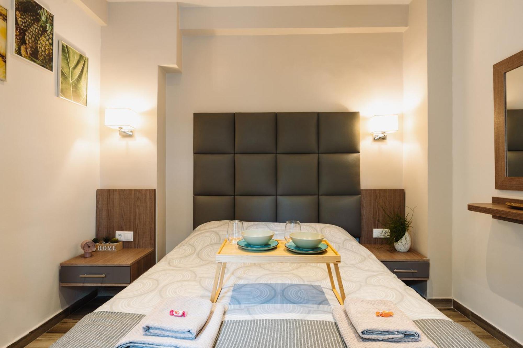 Apartment Lef