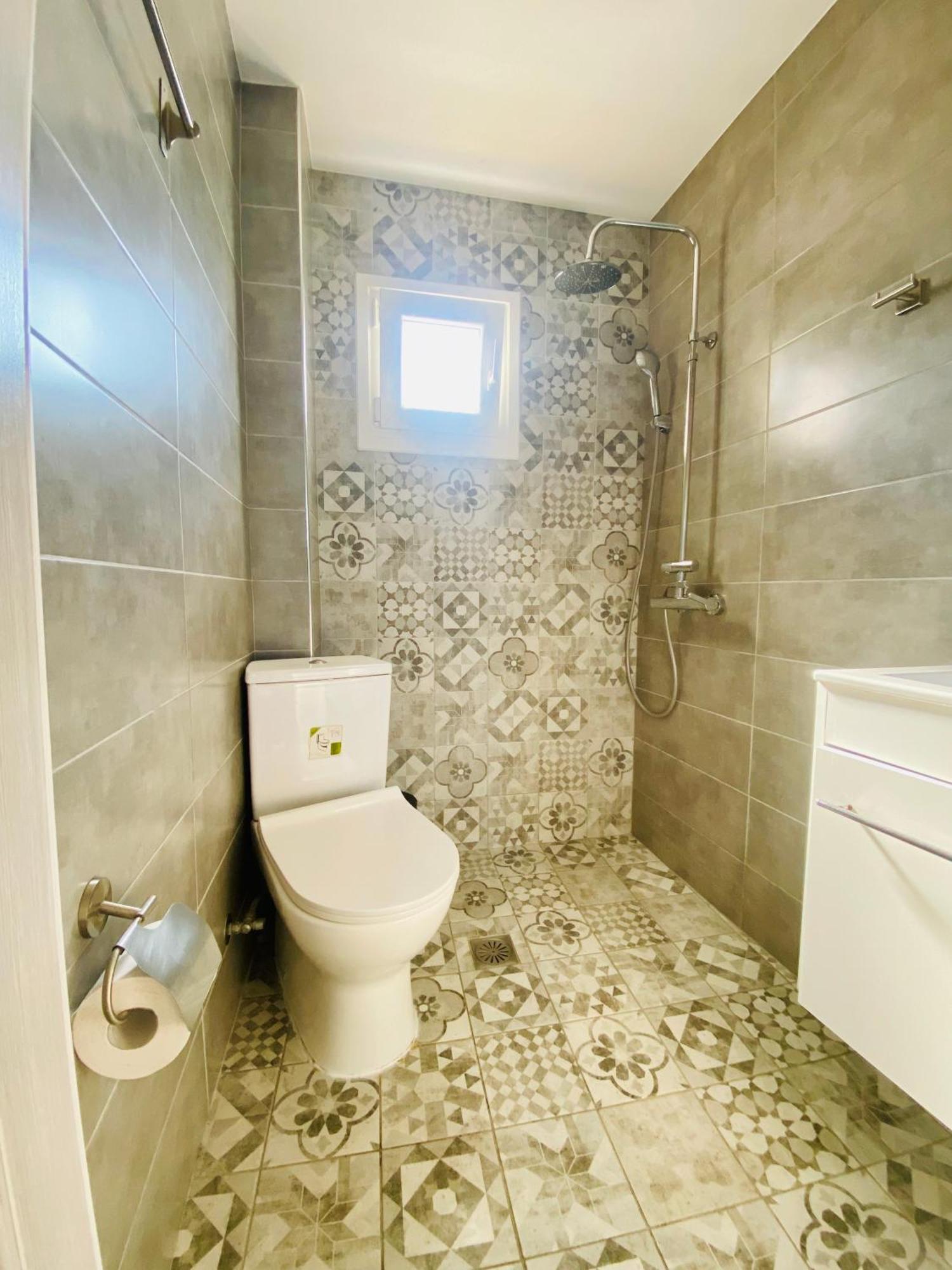 Elegant In The Center Of City. Apartment *