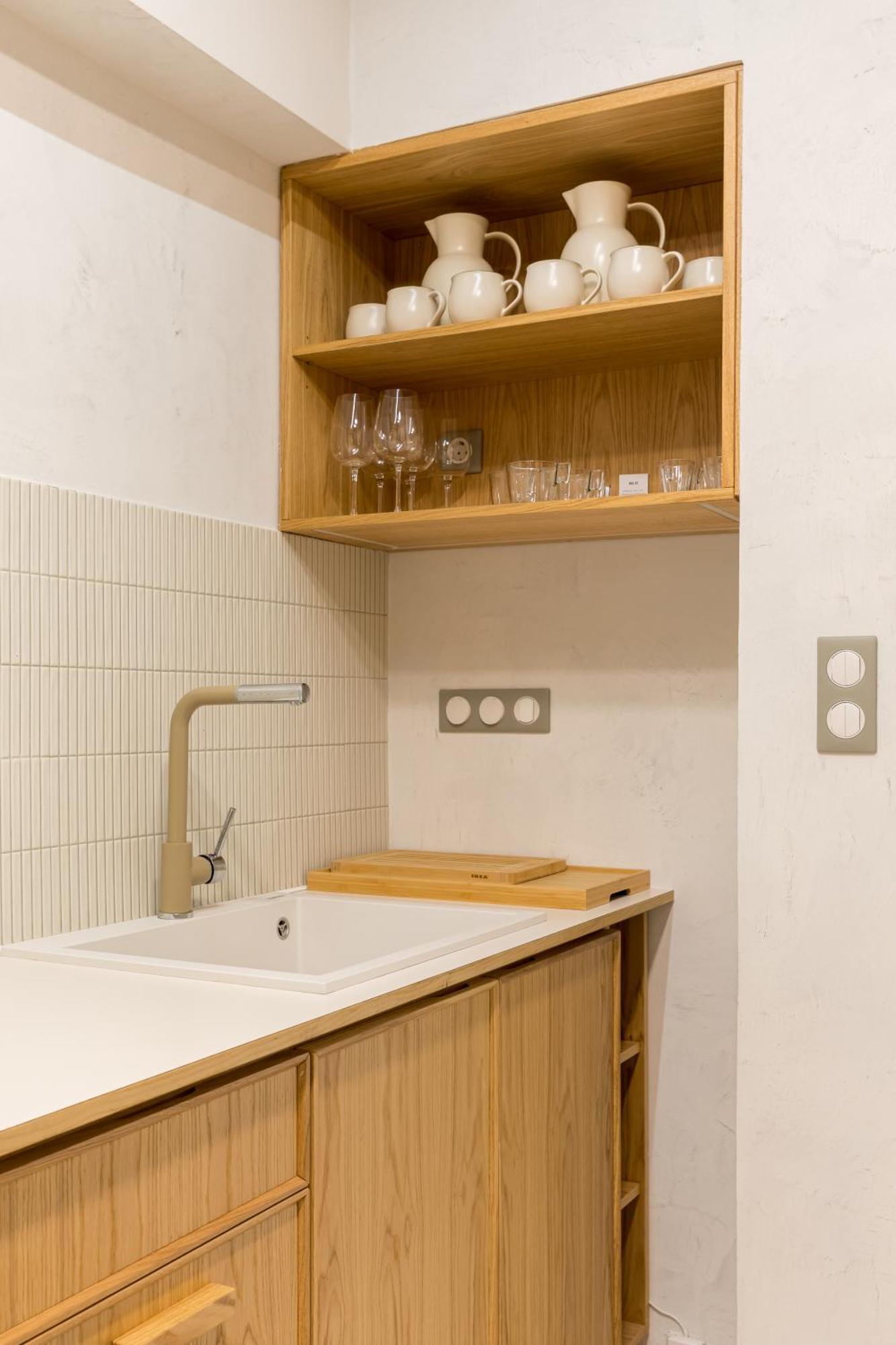 Blossom By Halu! Cozy 2-bd Apartment