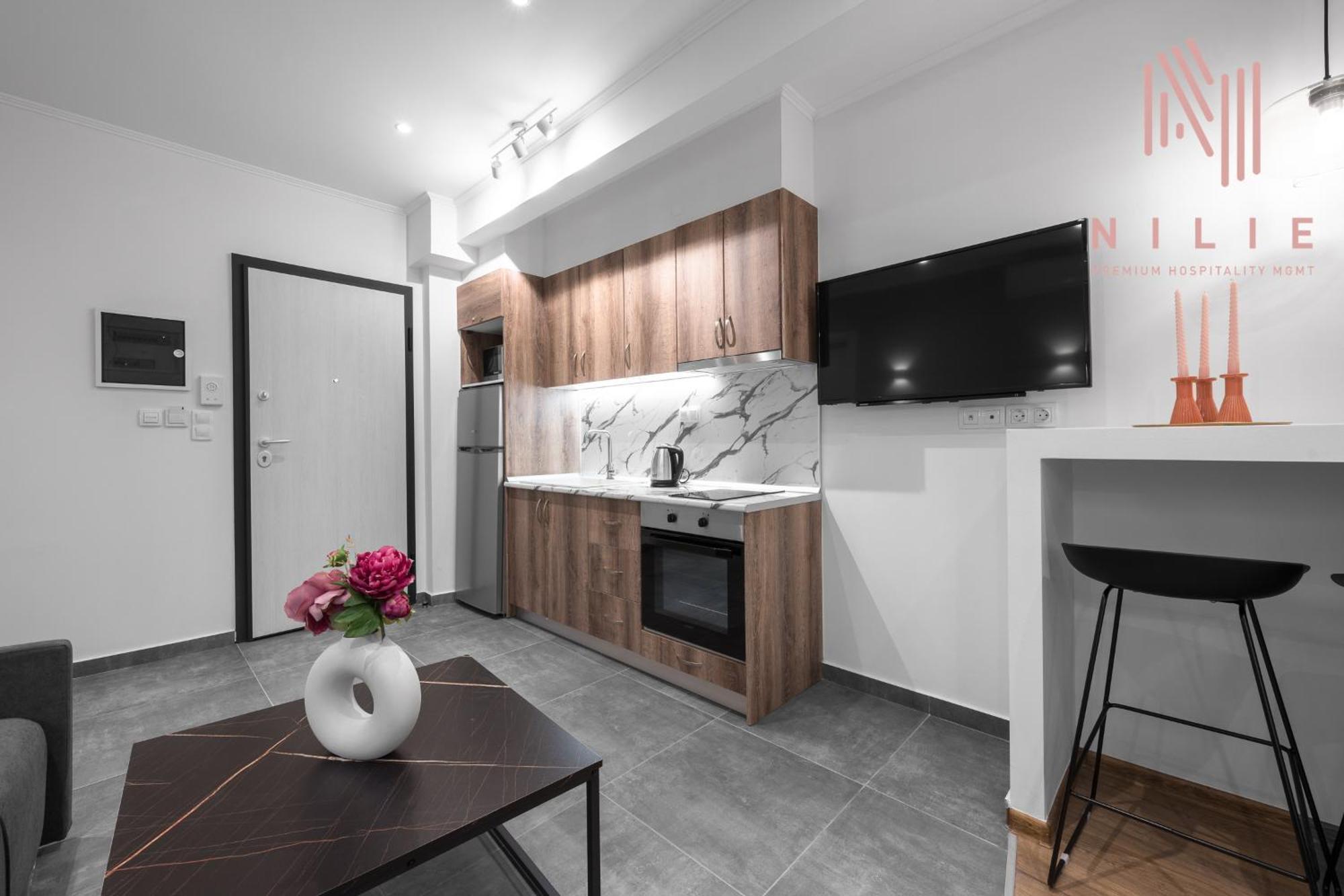 V1 Penthouse, Nilie Hospitality Mgmt
