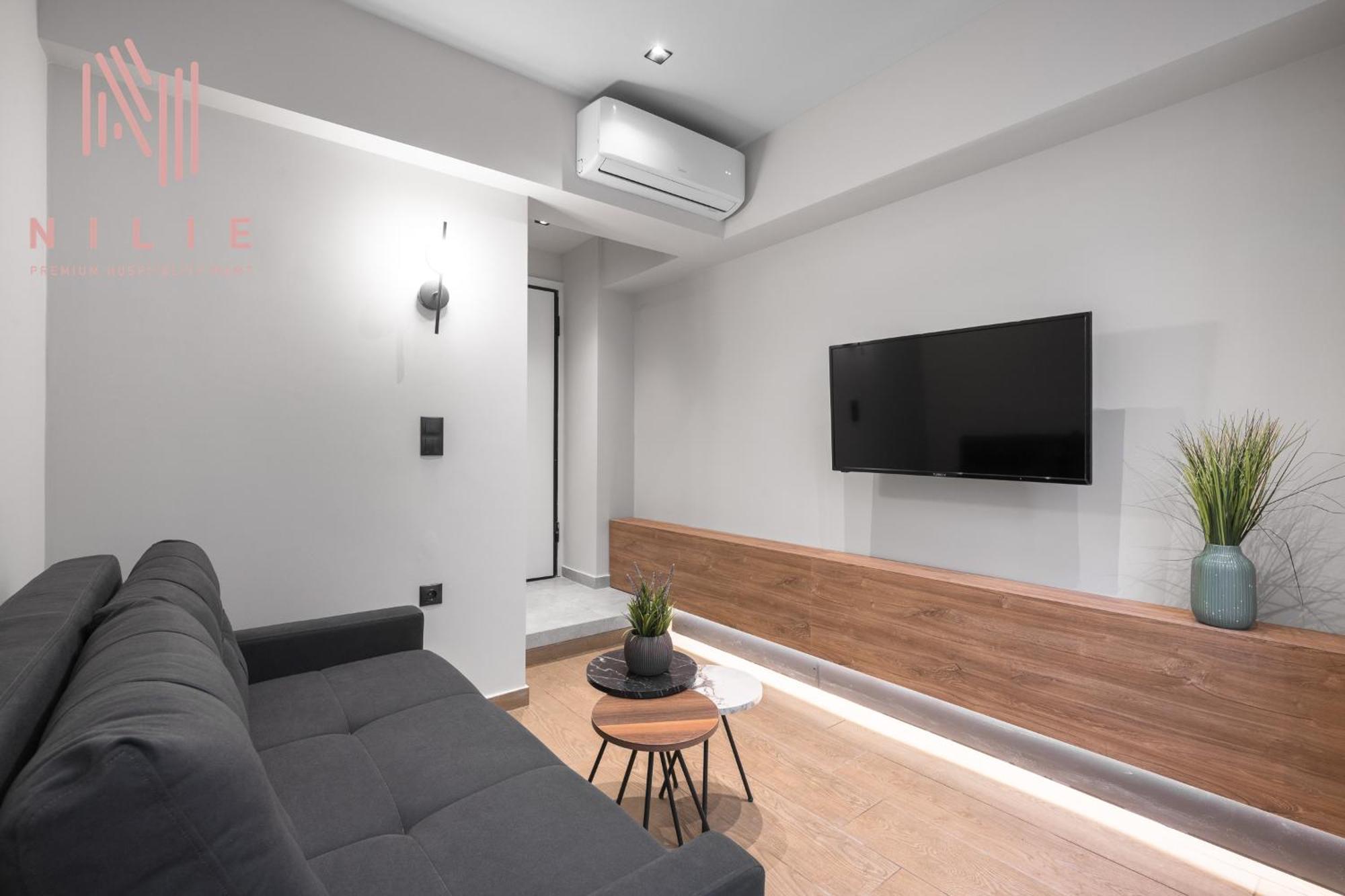 Vellow Door, Nilie Hospitality Mgmt Apartment