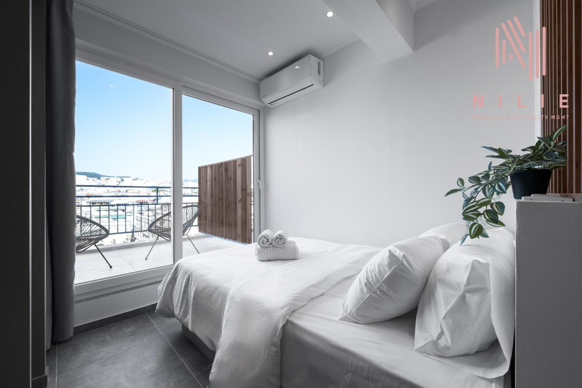 Appartement V1 Penthouse, Nilie Hospitality Mgmt *