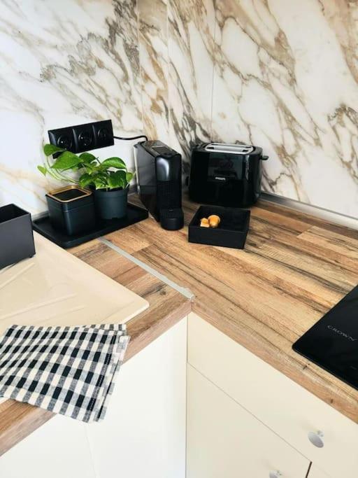 Mavili#19 Elegant Downtown Apartment *