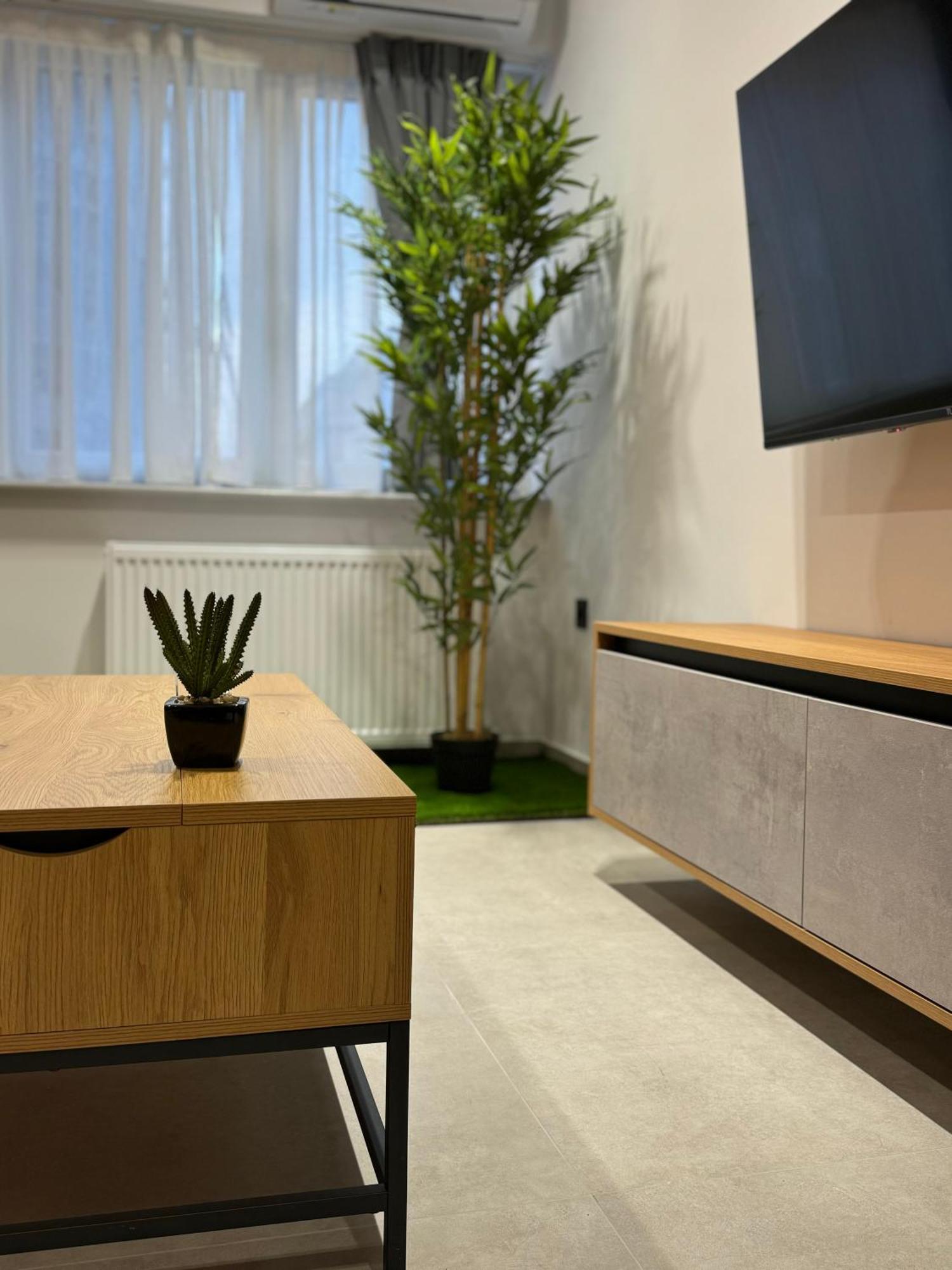 Redkaravan Apartment *
