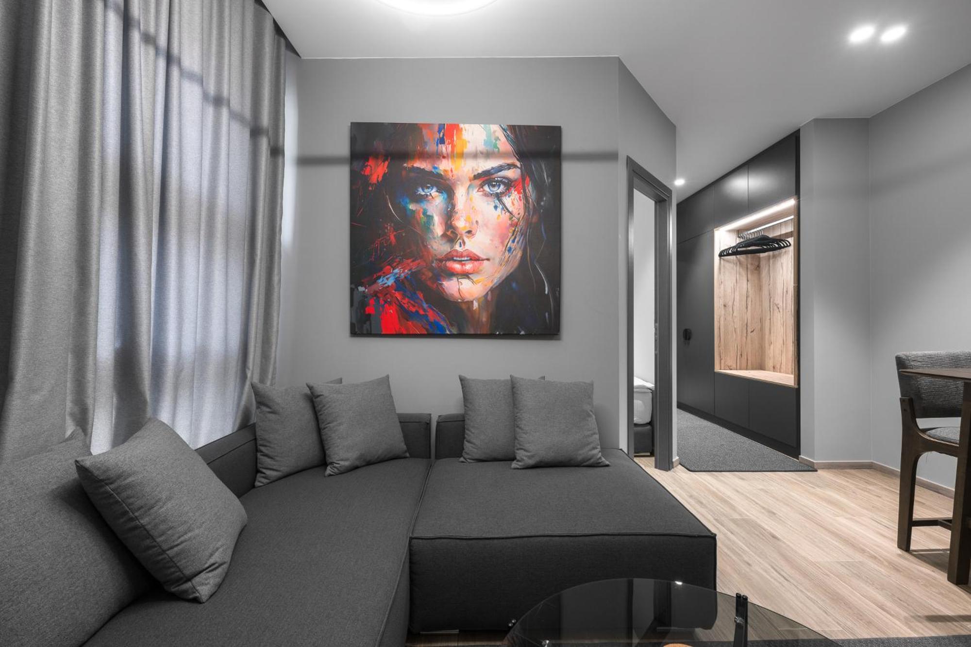 No9, Chic & Modern 2bdr In The Centre Of