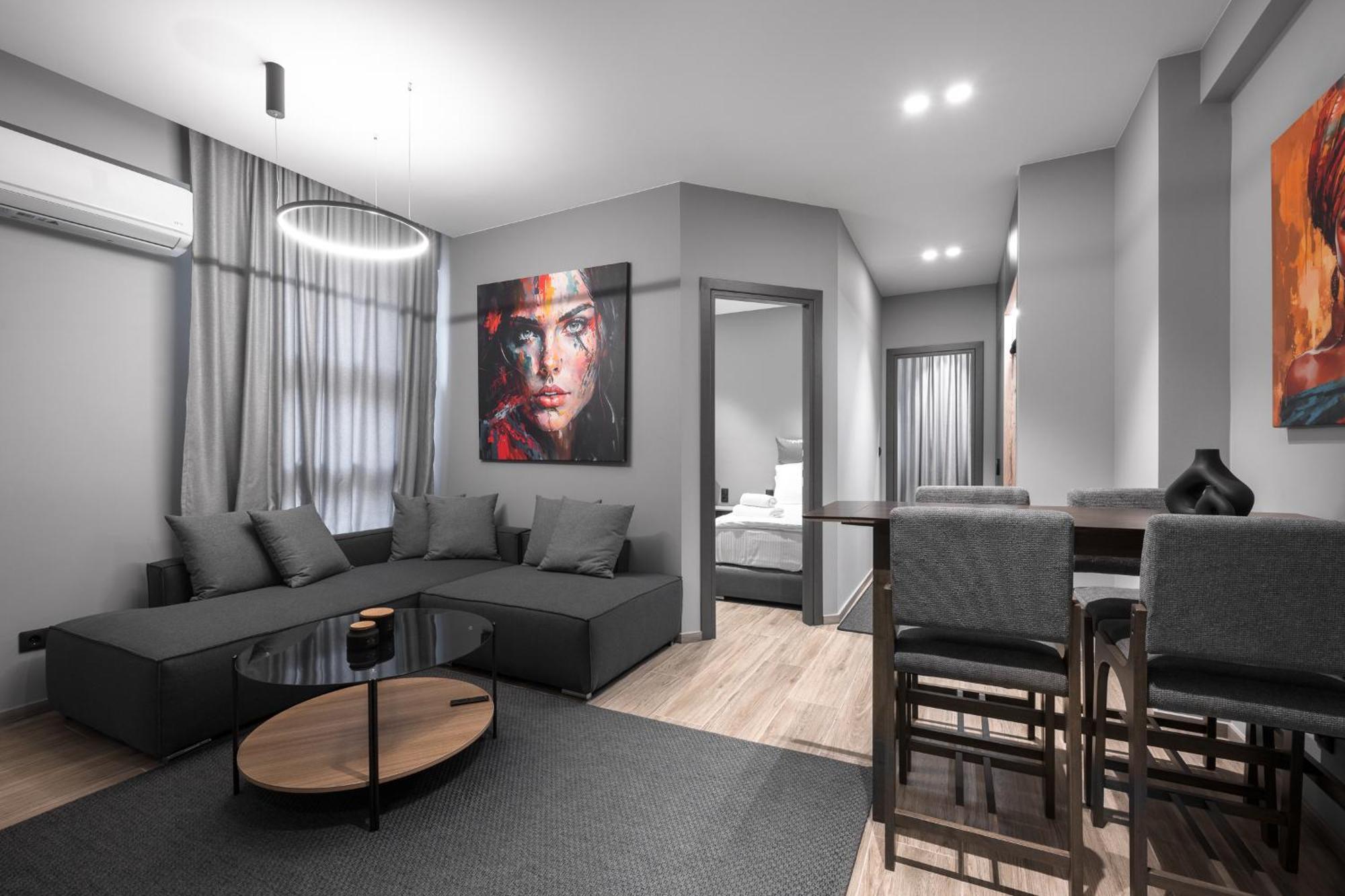 No9, Chic & Modern 2bdr In The Centre Of *