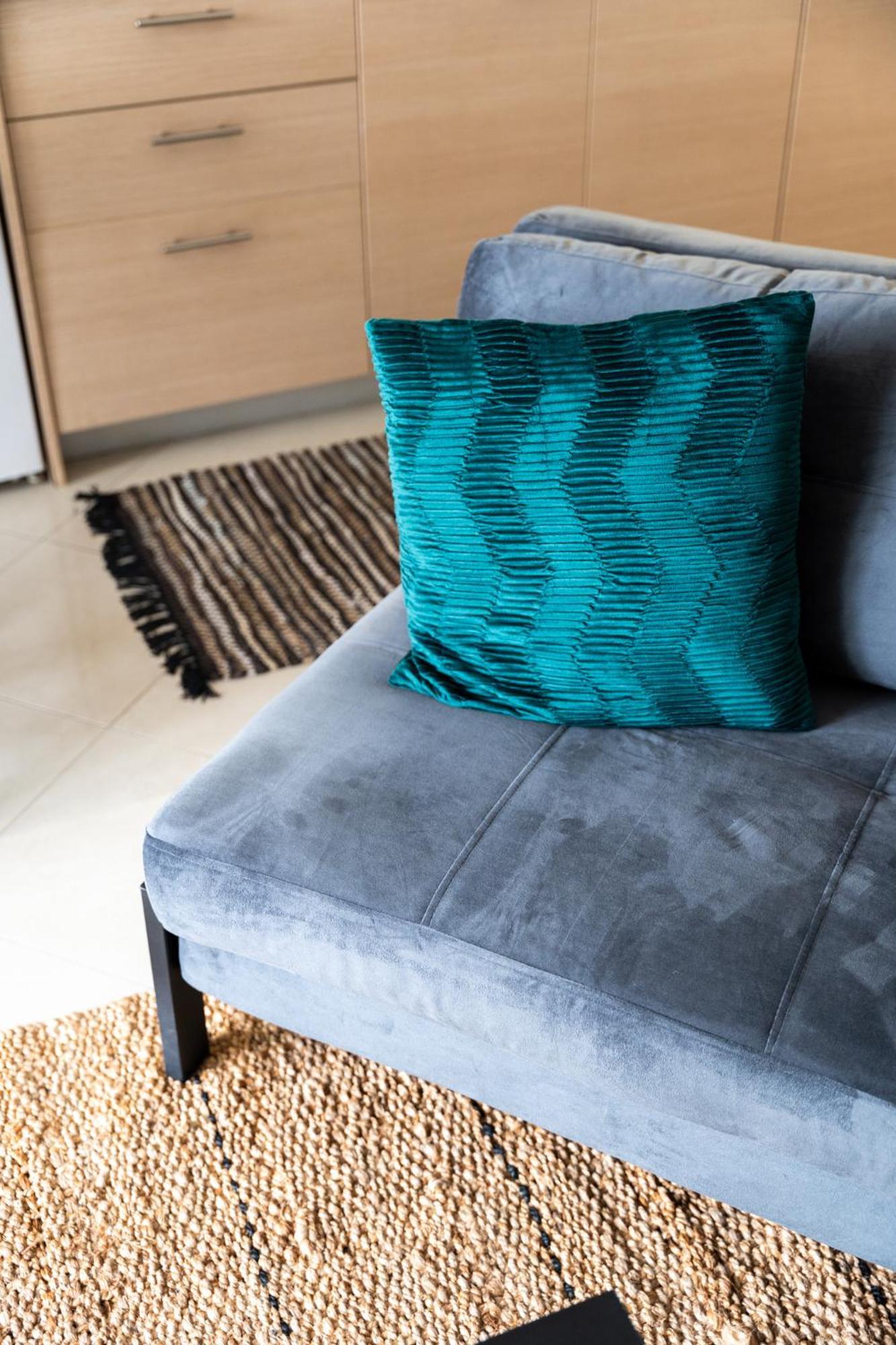 Pomegranate Luxury Penthouse Maisonette With Beautiful Terrace & Free Parking By Binobi ! Thessaloniki