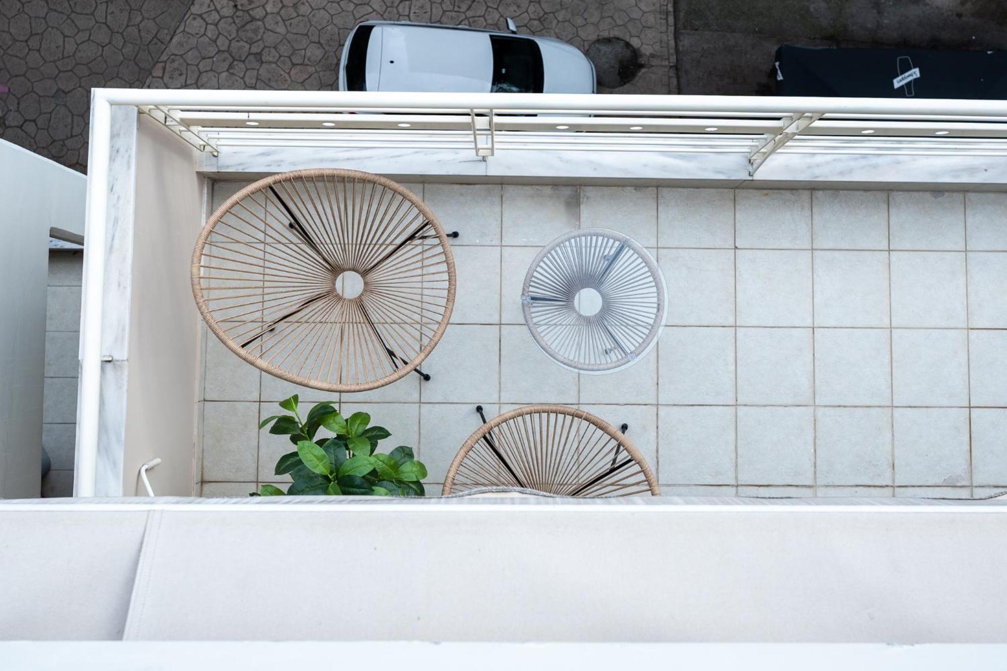 Pomegranate Luxury Penthouse Maisonette With Beautiful Terrace & Free Parking By Binobi ! Apartment Thessaloniki
