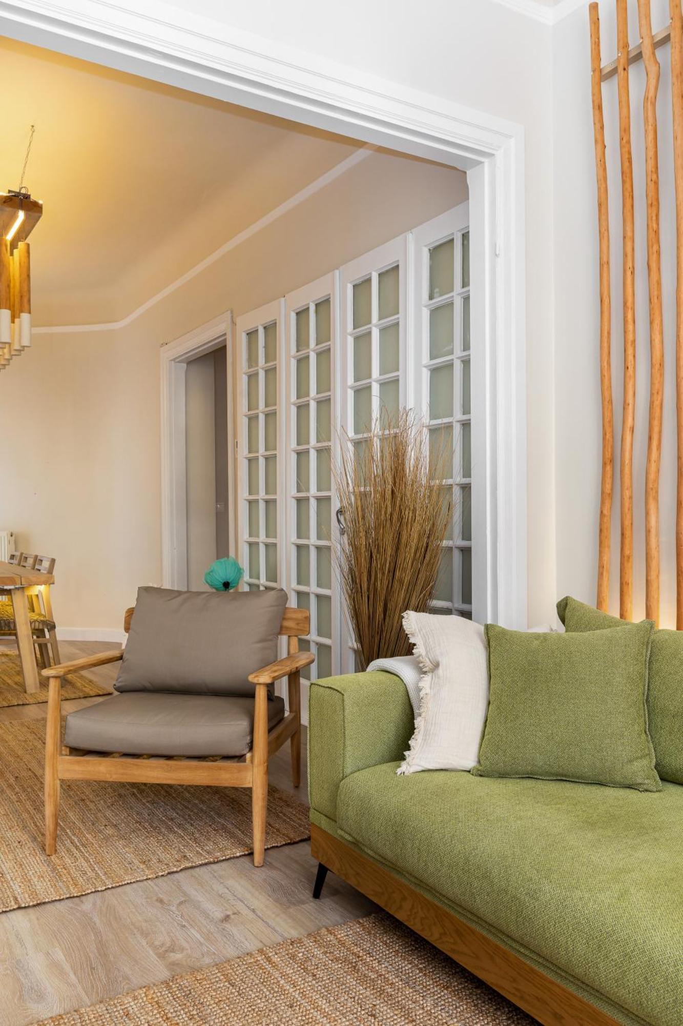 Margarita By Halu!, 3-bd Tropical House Thessaloniki