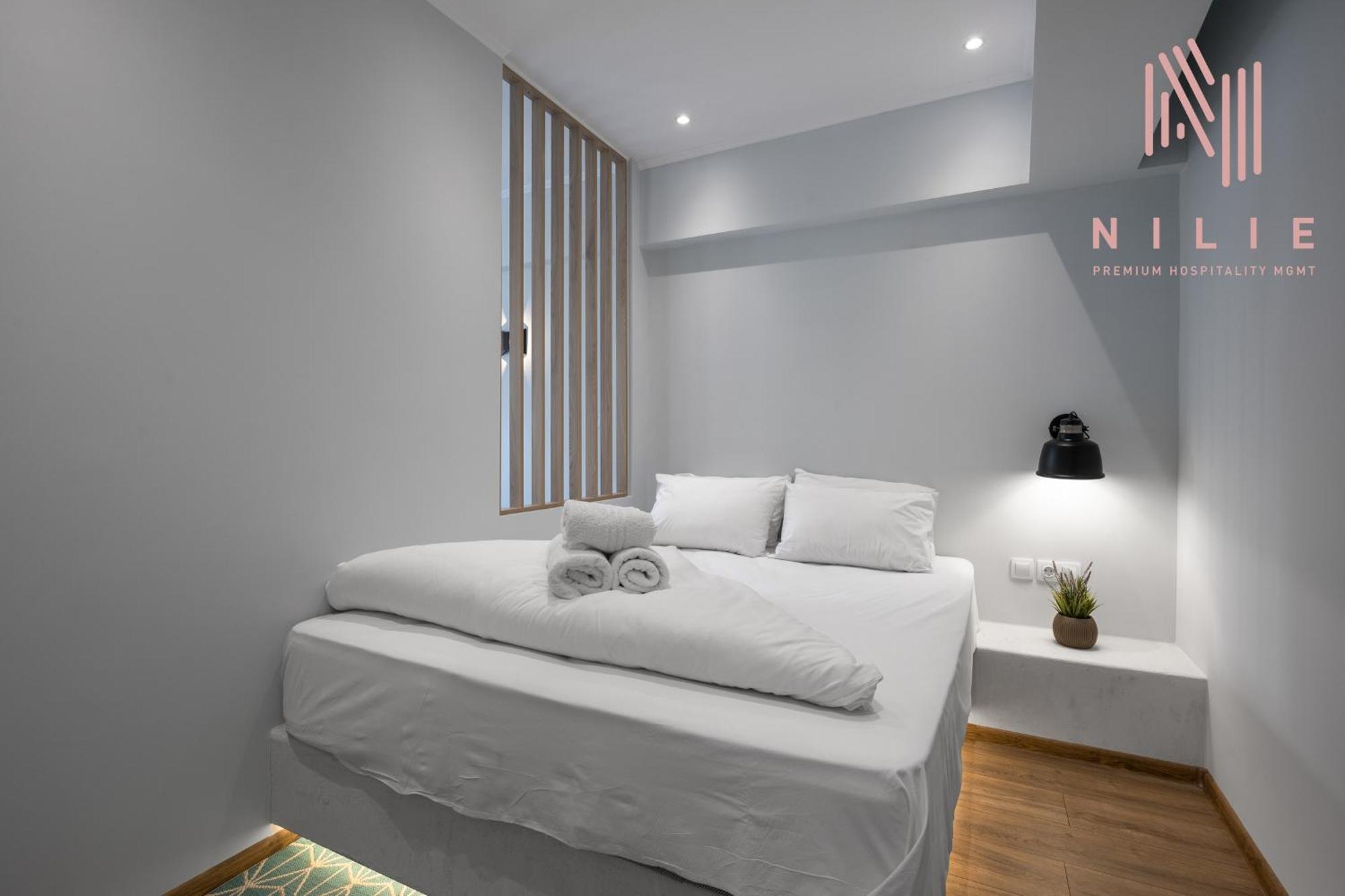Next Door, Nilie Hospitality Mgmt