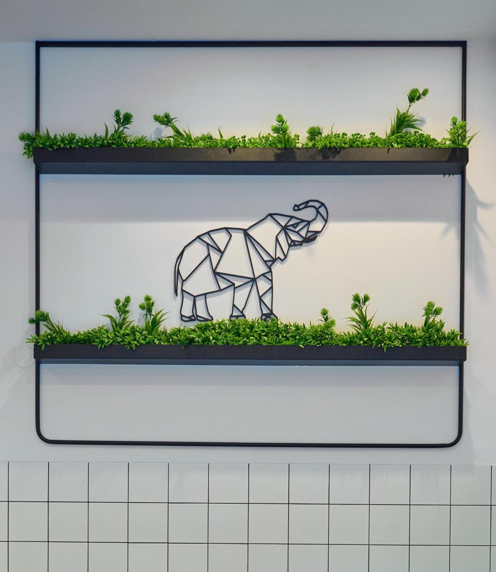 Urban Elephant
