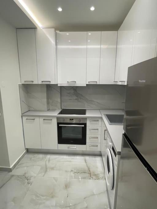 Apartment Luxury Next To Agias Sofias Thessaloniki