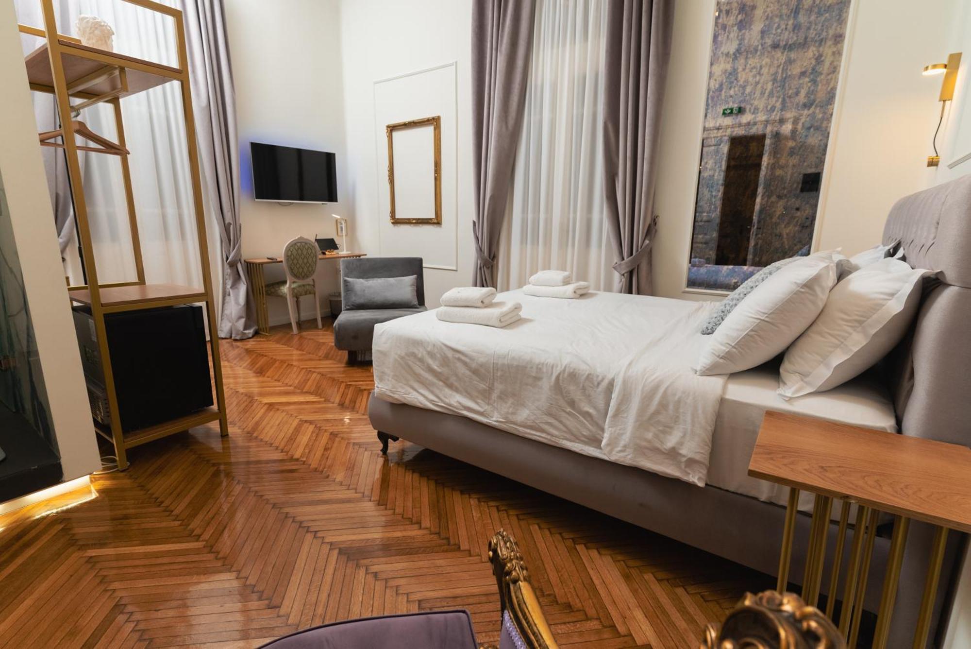 Aparthotel Clio, A Luxury Collection