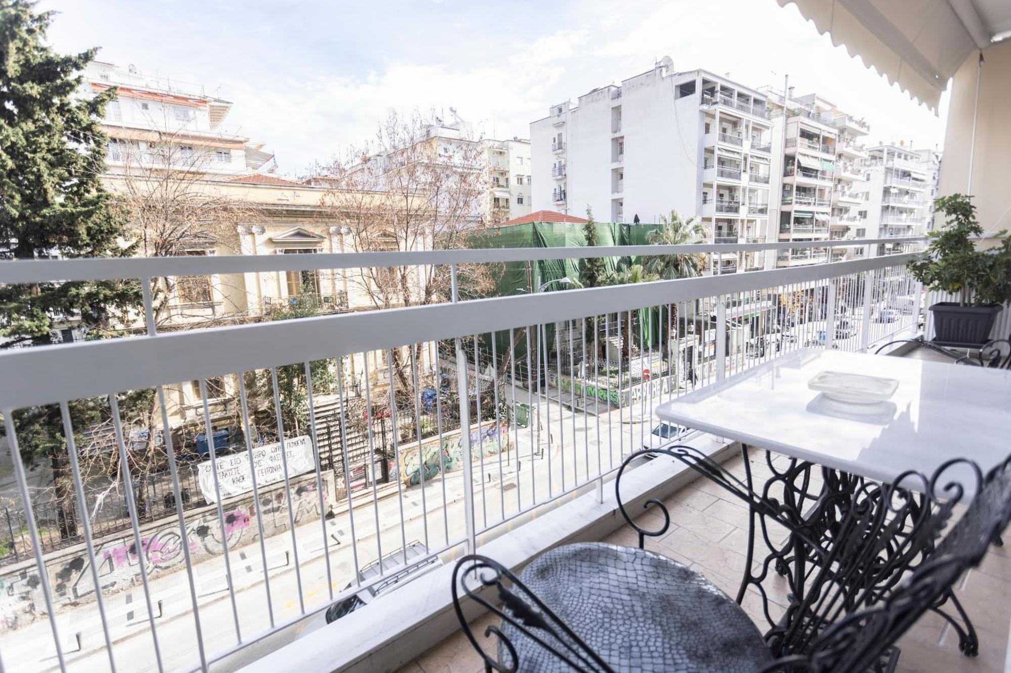 King George 32 Luxury Thessaloniki