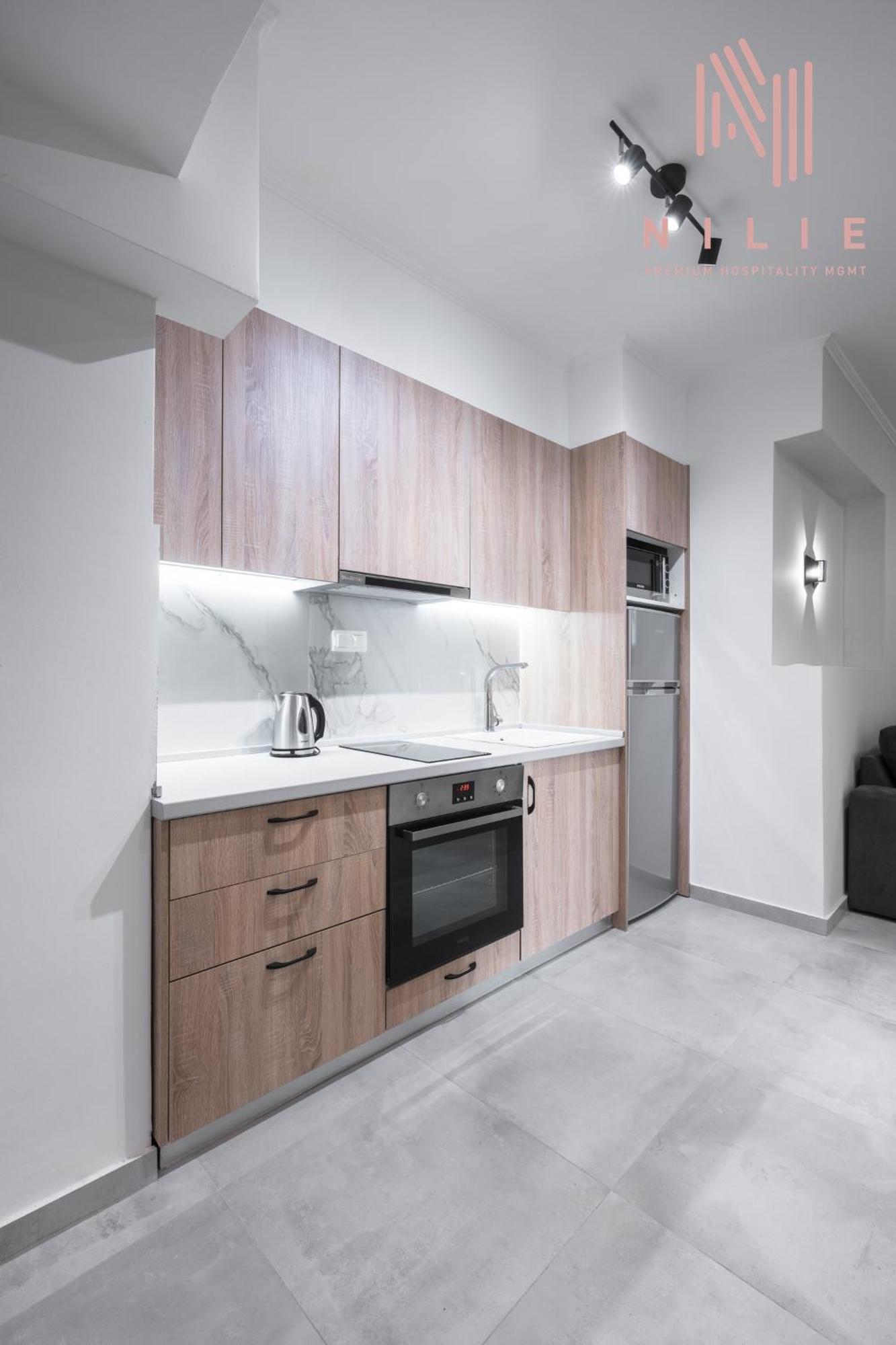 Next Door, Nilie Hospitality Mgmt Căn hộ