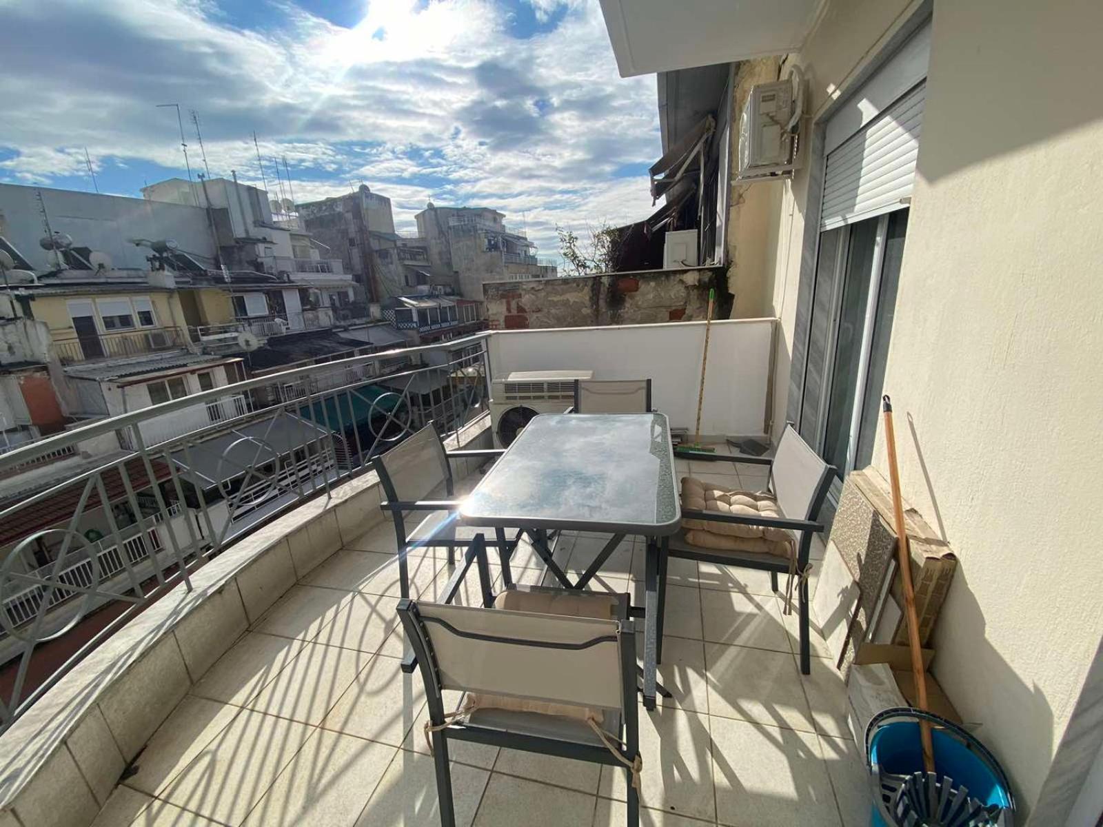 Callisto Skg Apartment *