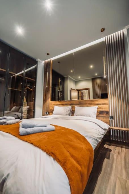 Apartment Individualliving 1 Excellent Location !!!