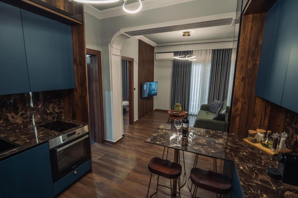 Individualliving 1 Excellent Location !!! Apartment *