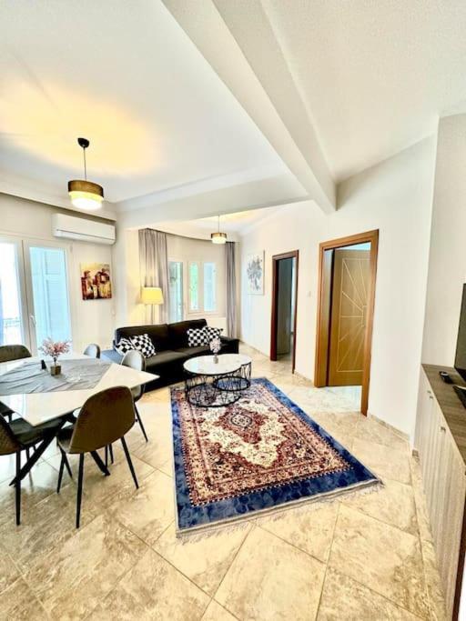 The “roman Market” Lux Apartment