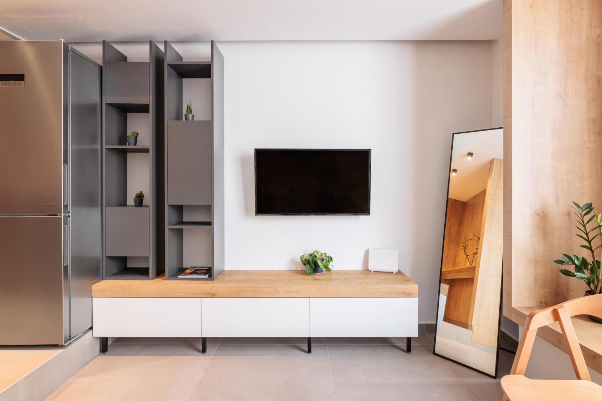 Skg Cityscape Metropolis Apartment *