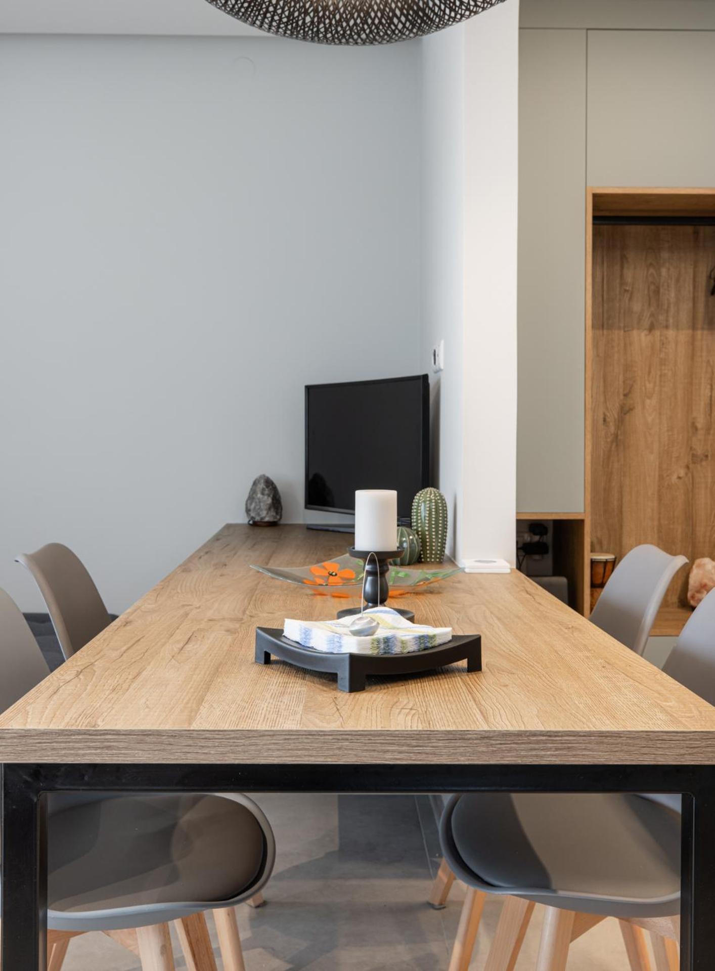 Cozy In Kalamaria, Apartamento