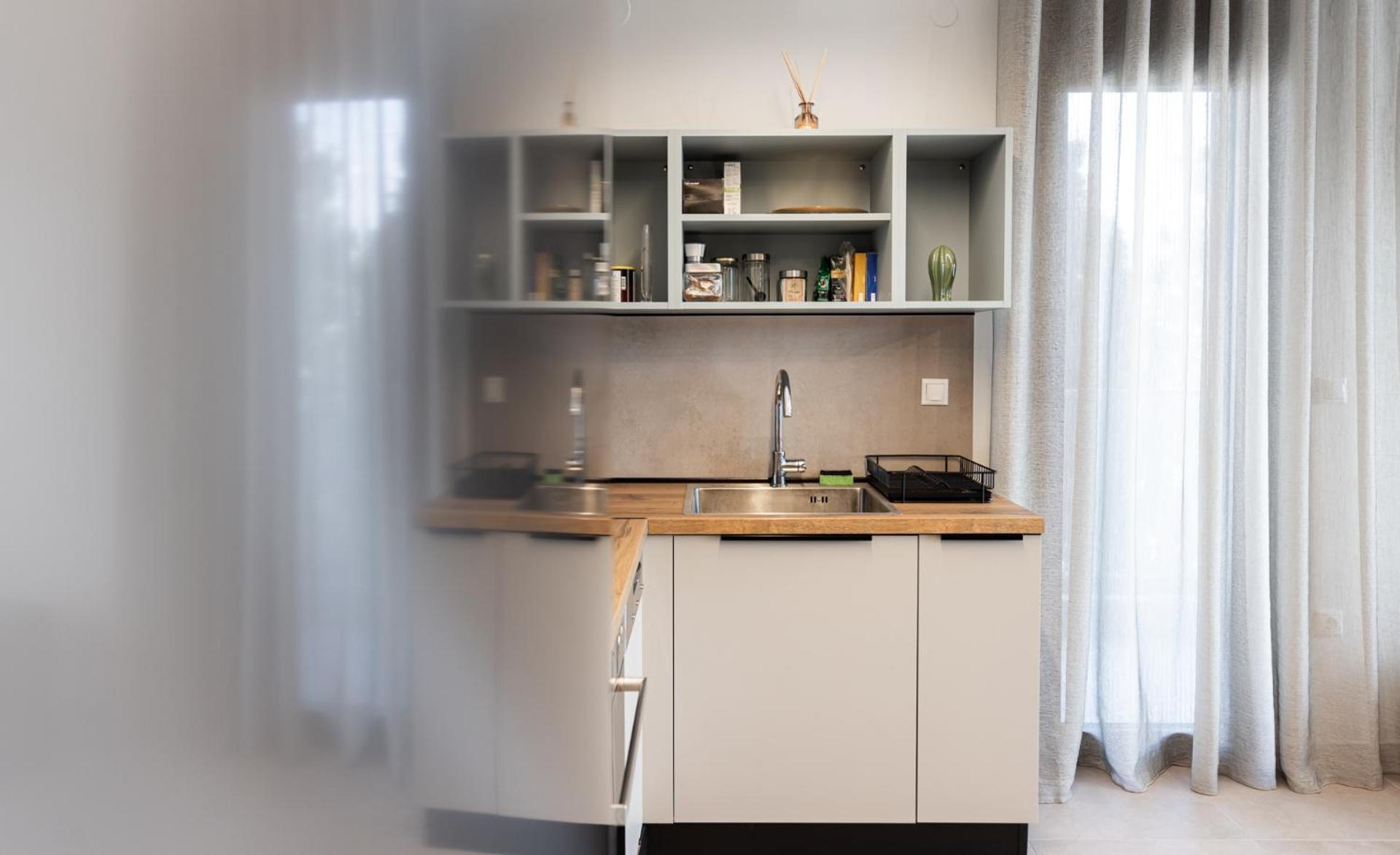 Cozy In Kalamaria, Apartamento *
