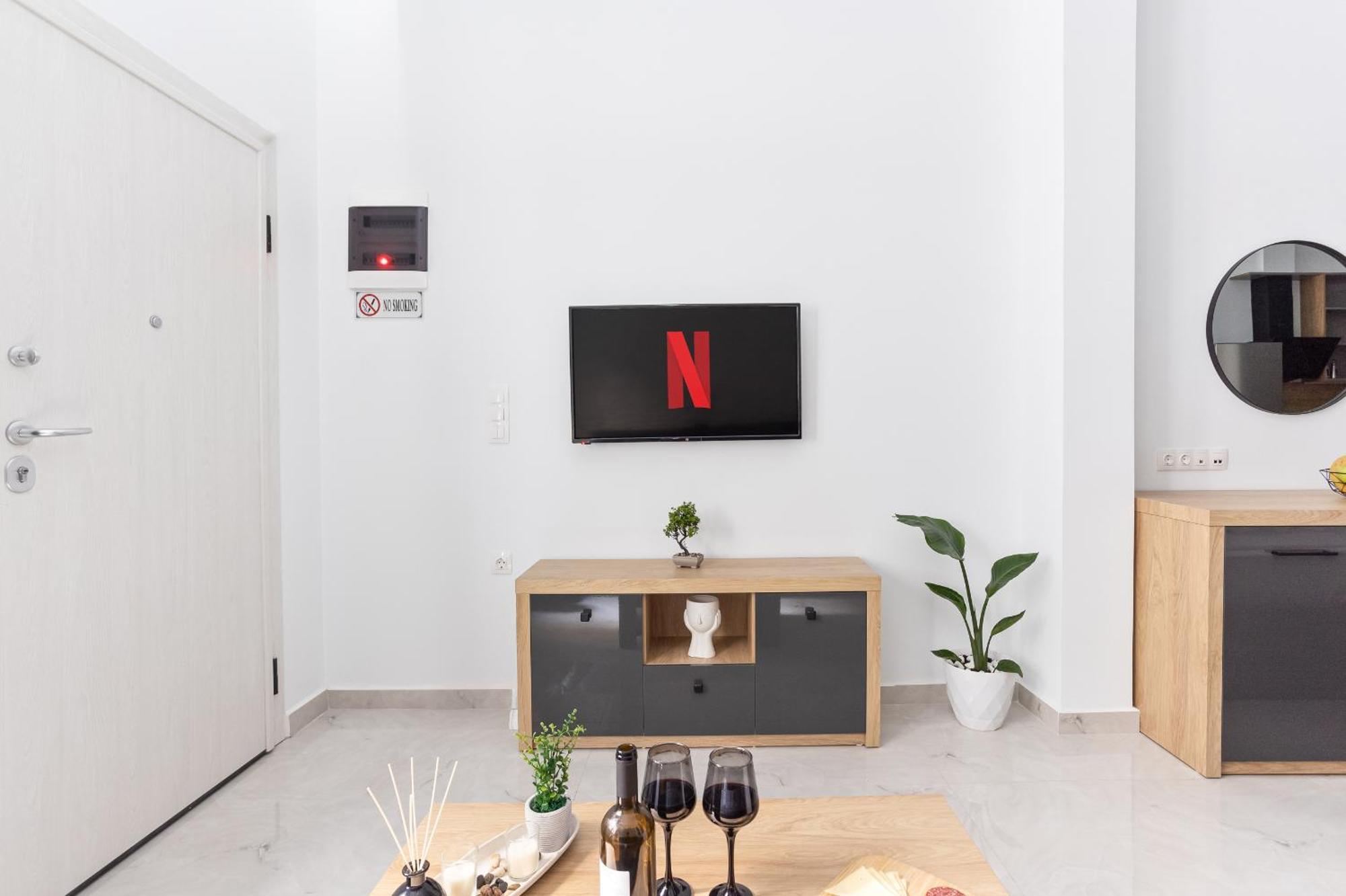 New Luxury In Downtown *