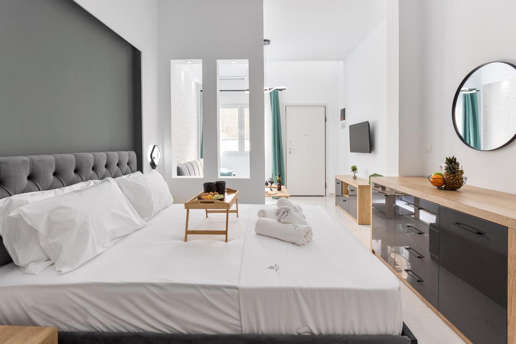 New Luxury In Downtown