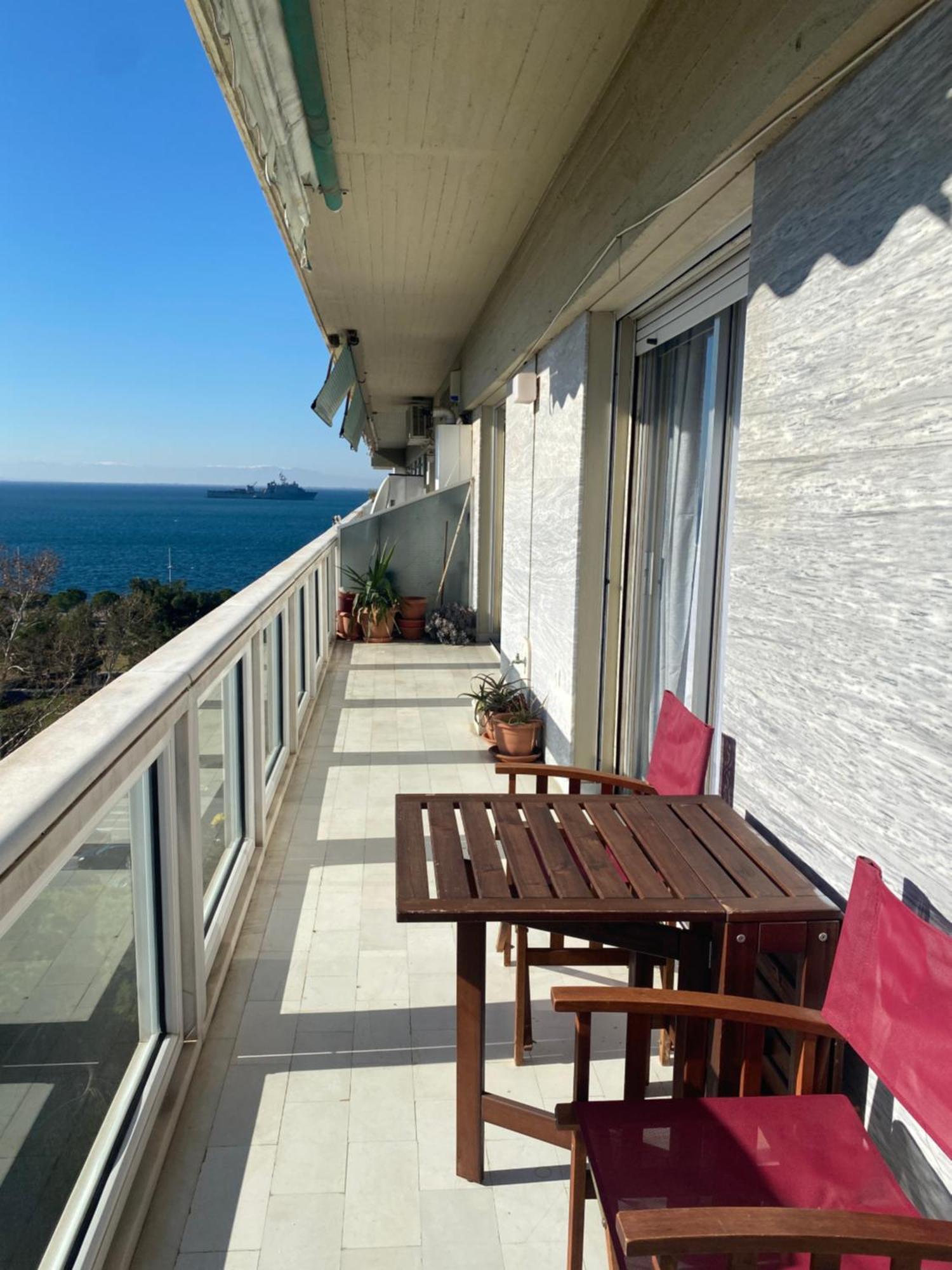 Serene With Breathtaking Sea View *