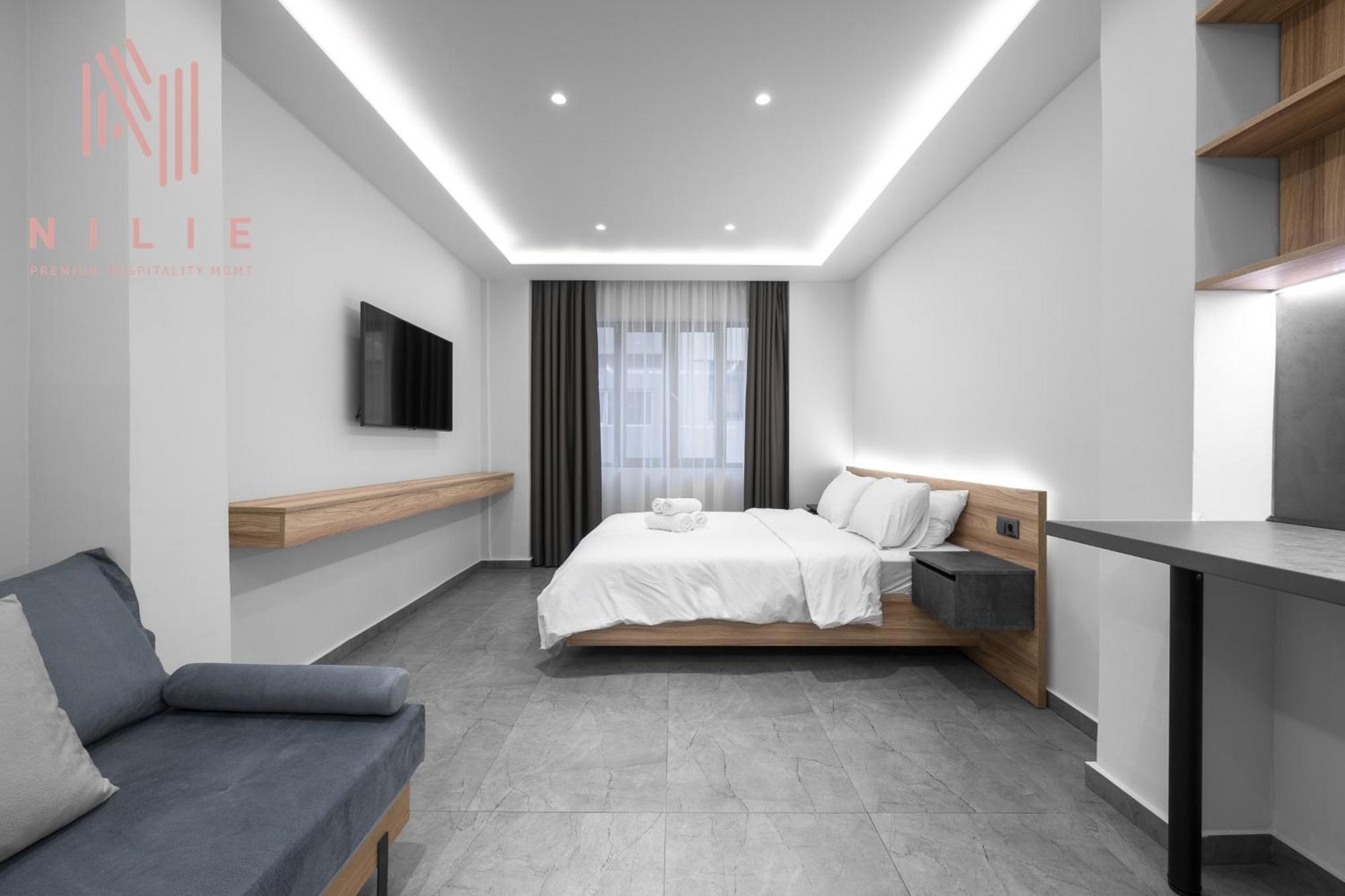 Pantheon, Nilie Hospitality Mgmt Thessaloniki