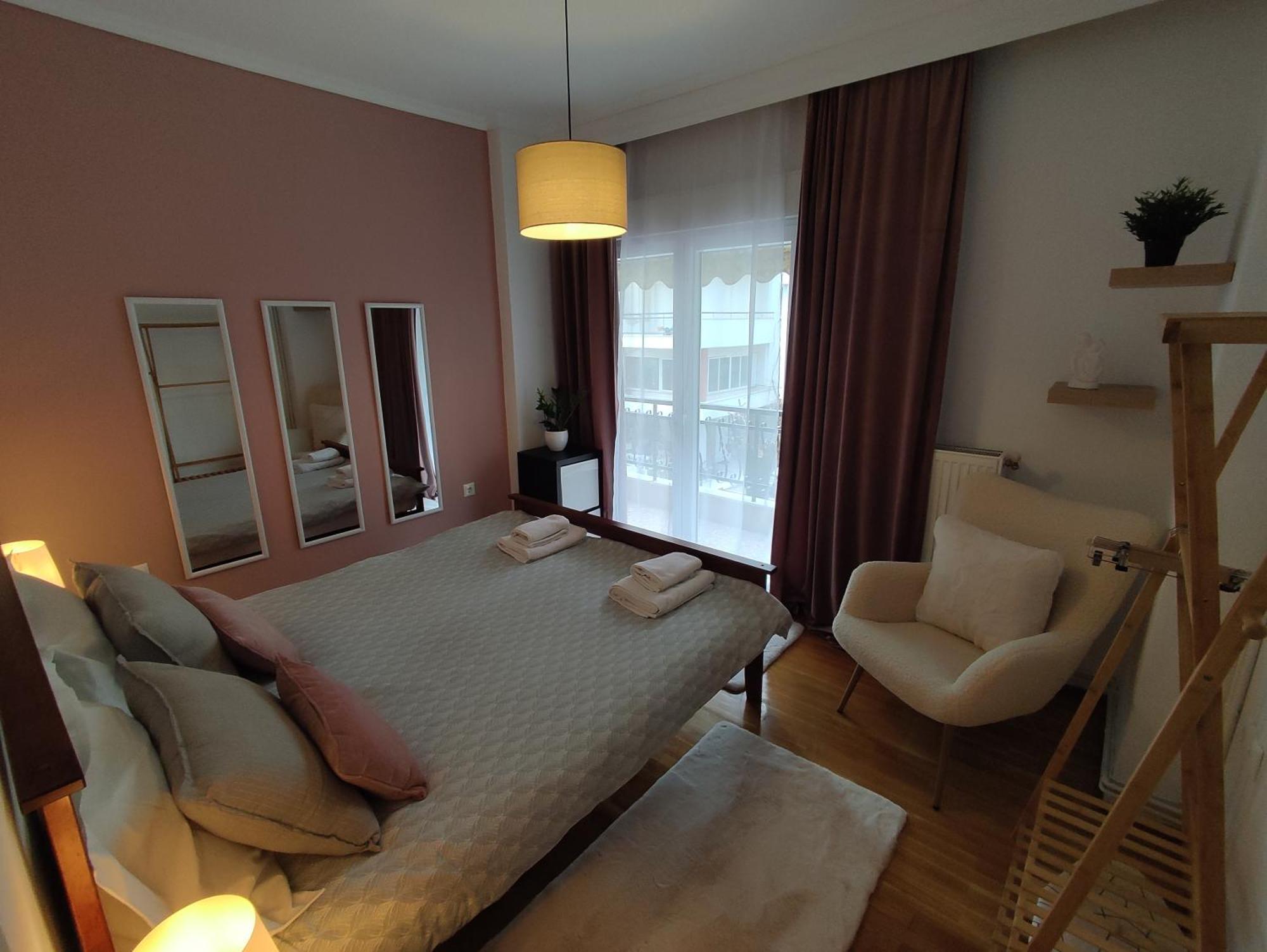 Haris Modern Apt. Near The Sea