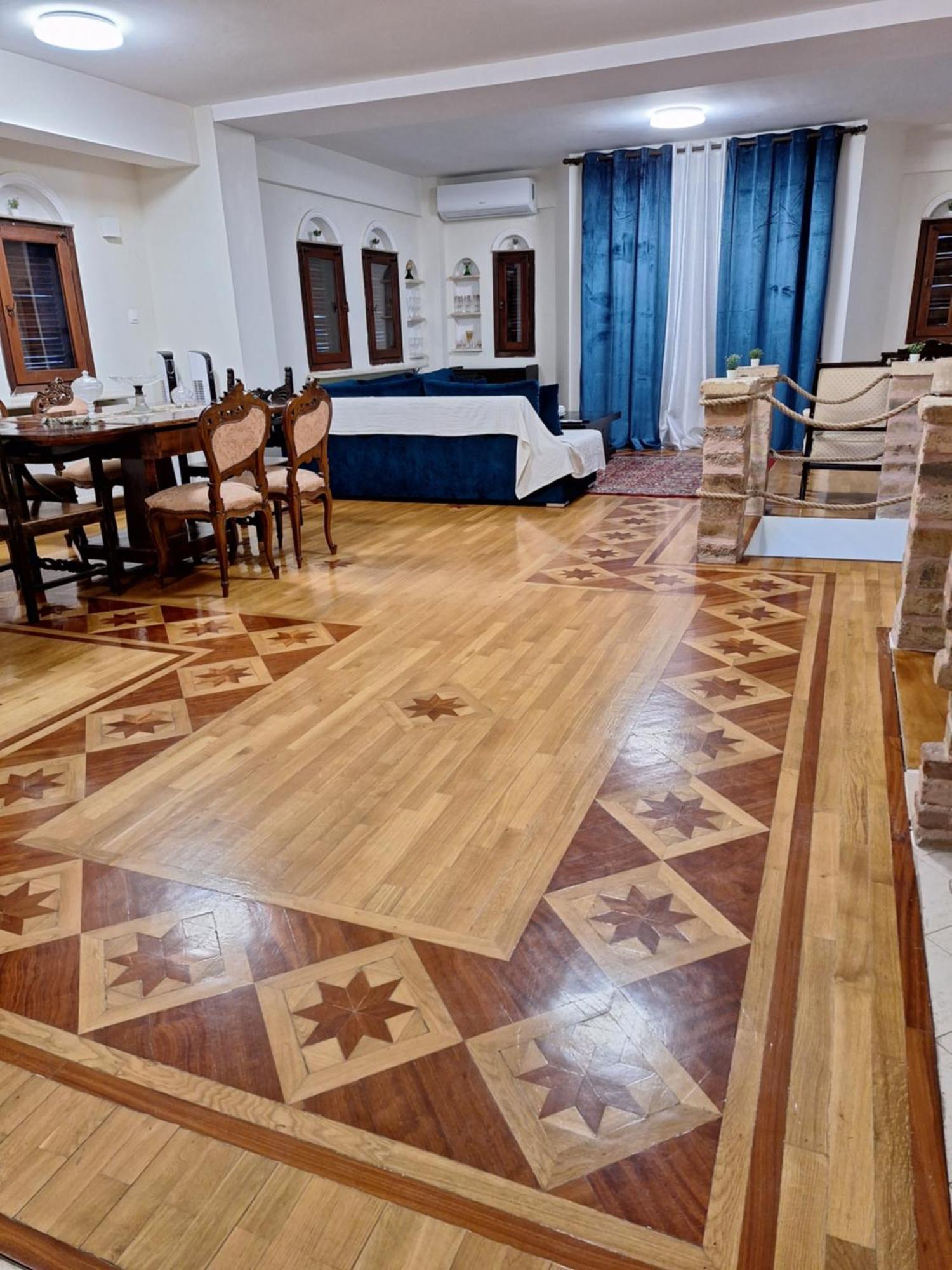 C.1 Elia Old_town Apartment