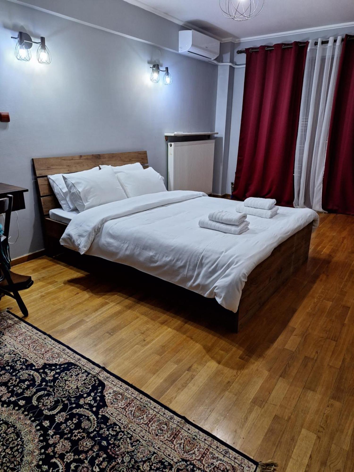 C.1 Elia Old_town Apartment