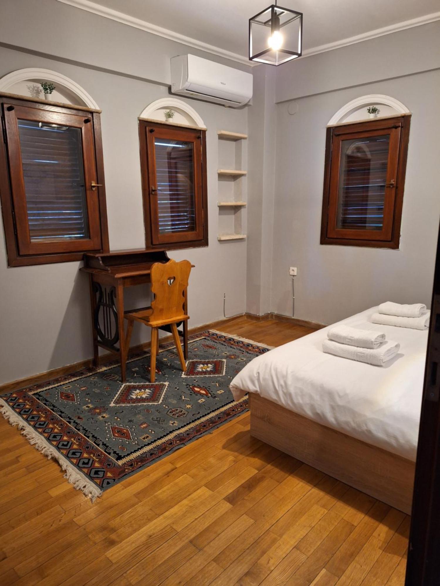 C.1 Elia Old_town Apartment