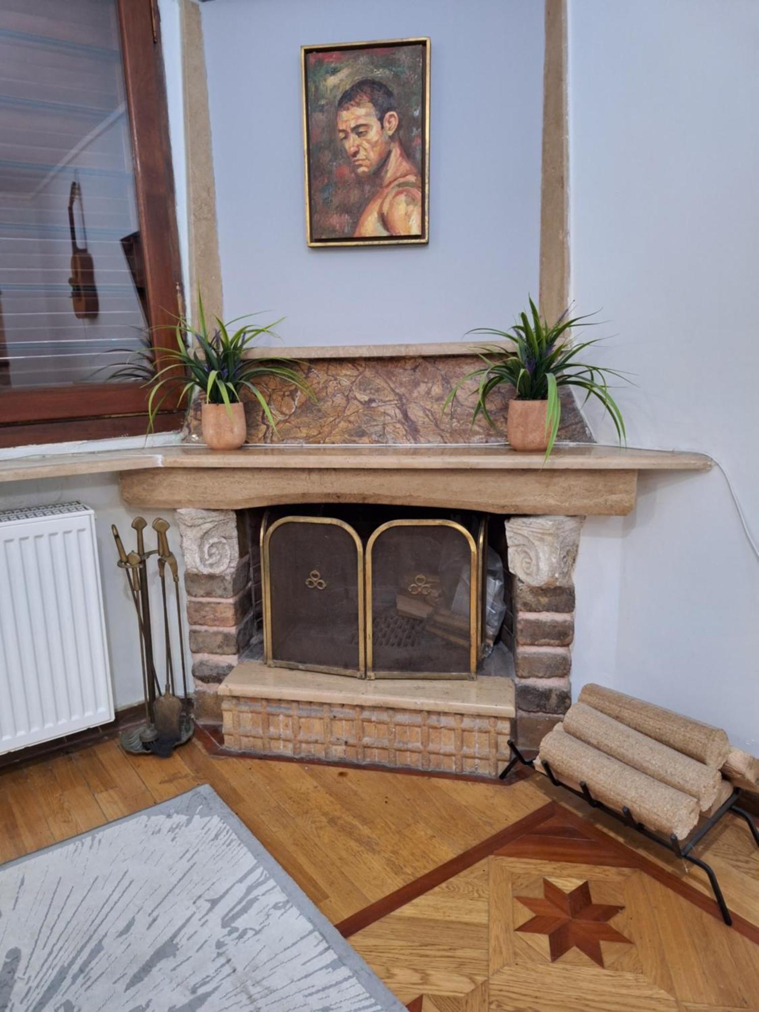 C.1 Elia Old_town Apartment *