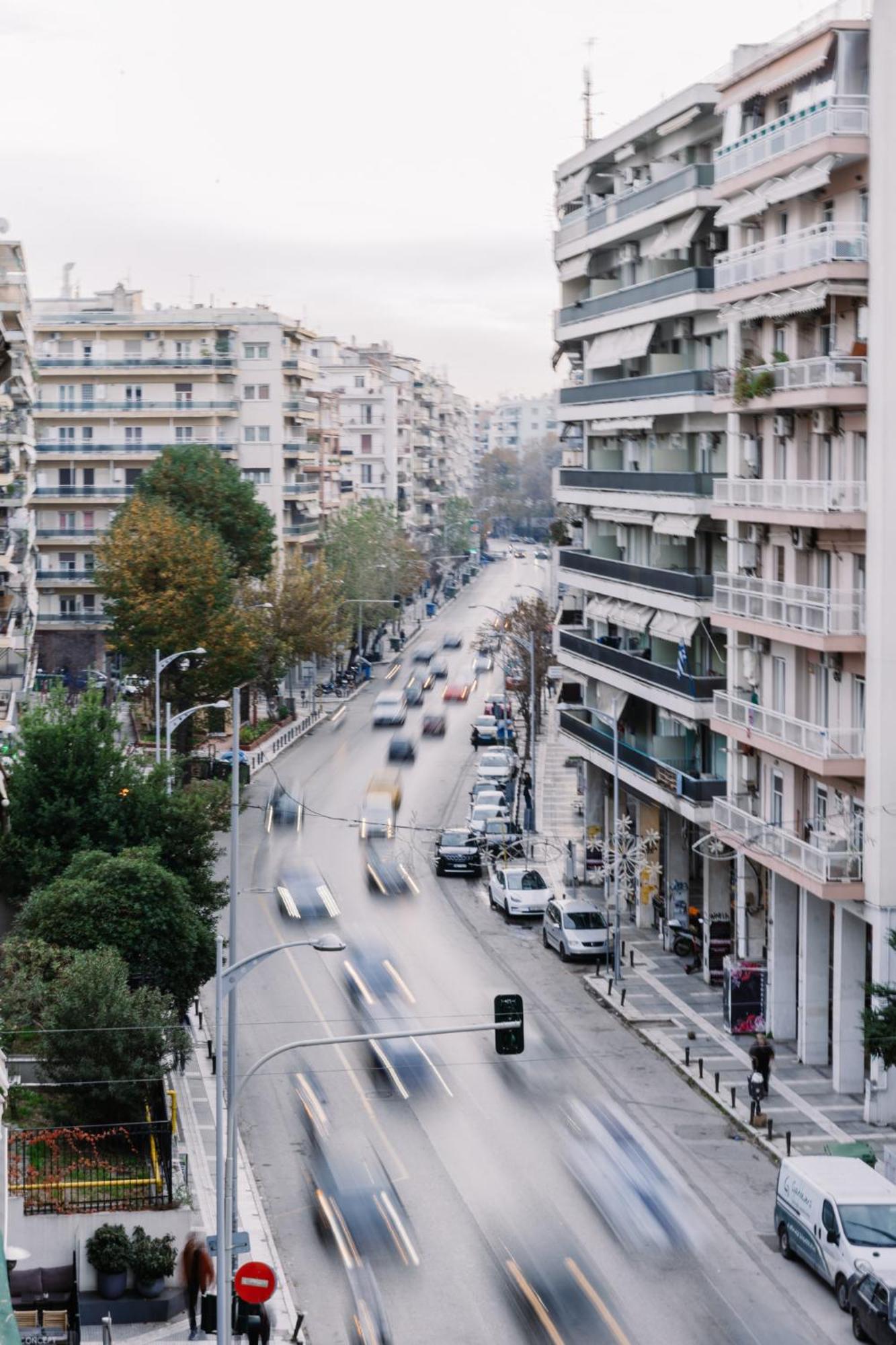 King George By Binobi ! Thessaloniki