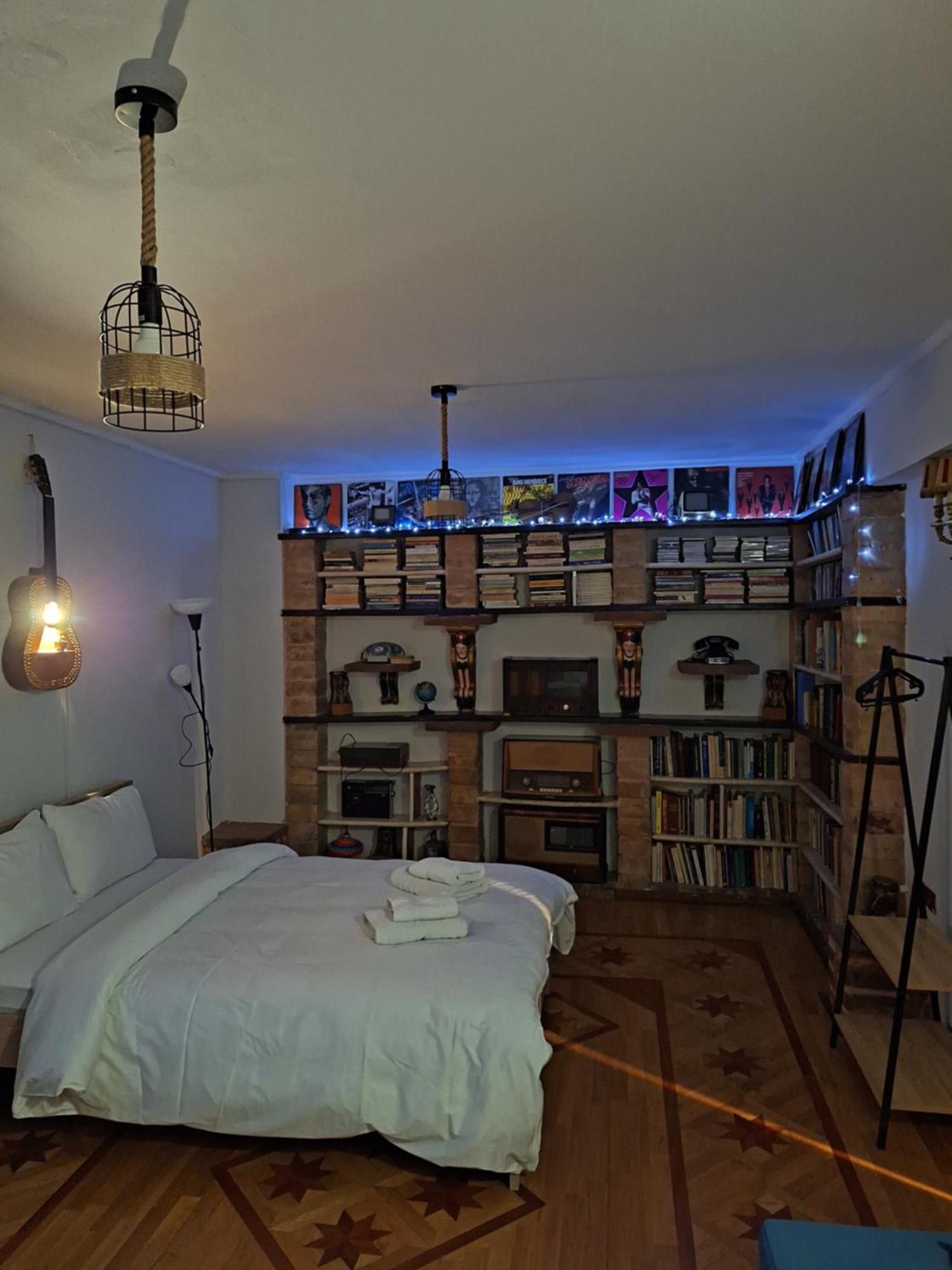 C.1 Elia Old_town Apartment *