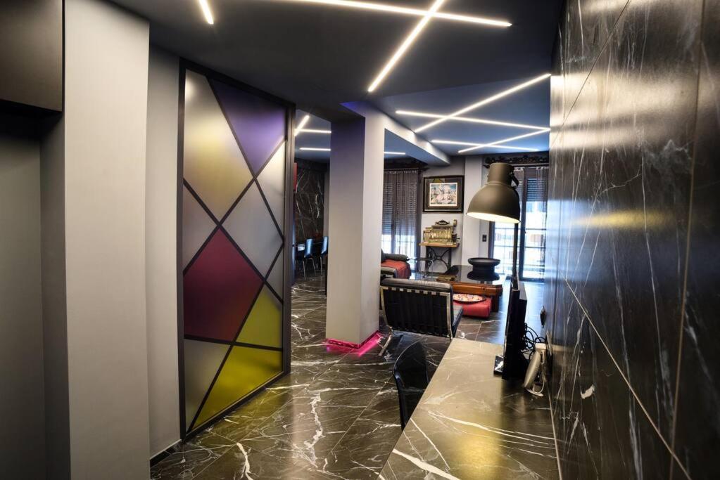 Luxury For Friends & Family, At Mitropoleos * Thessaloniki