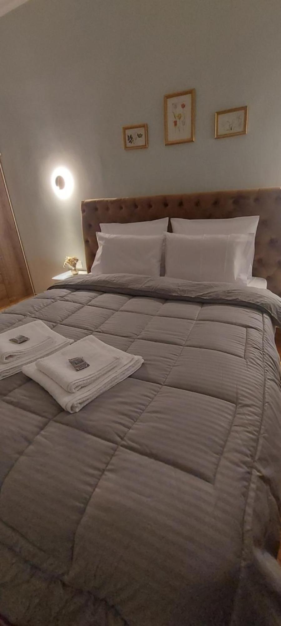 Firstlineskg3 Moodsolutions Living Thessaloníki
