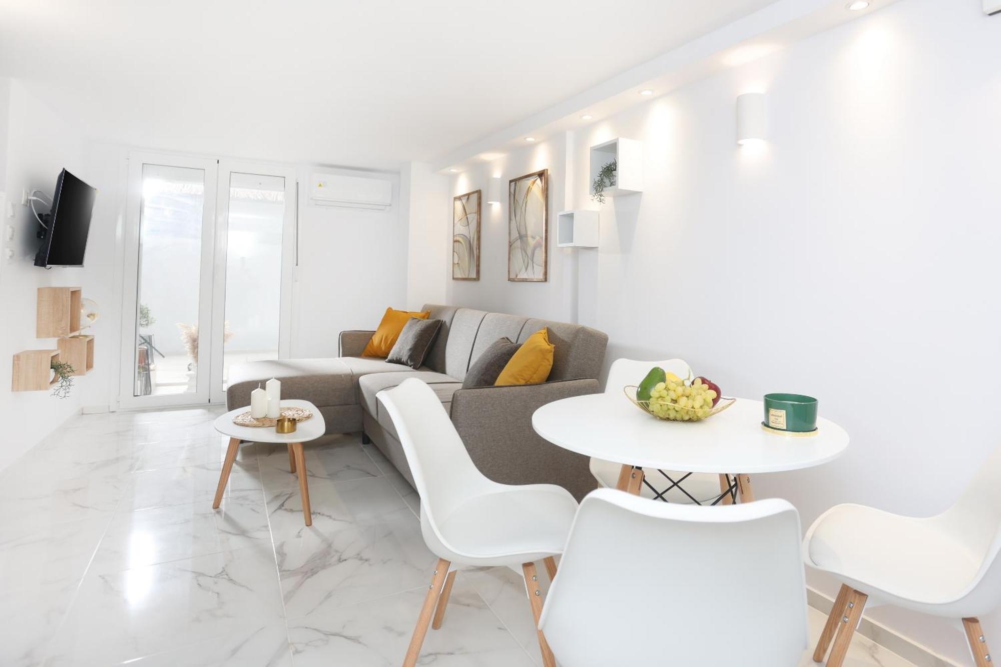 Milou 40 Downtown Selanik
