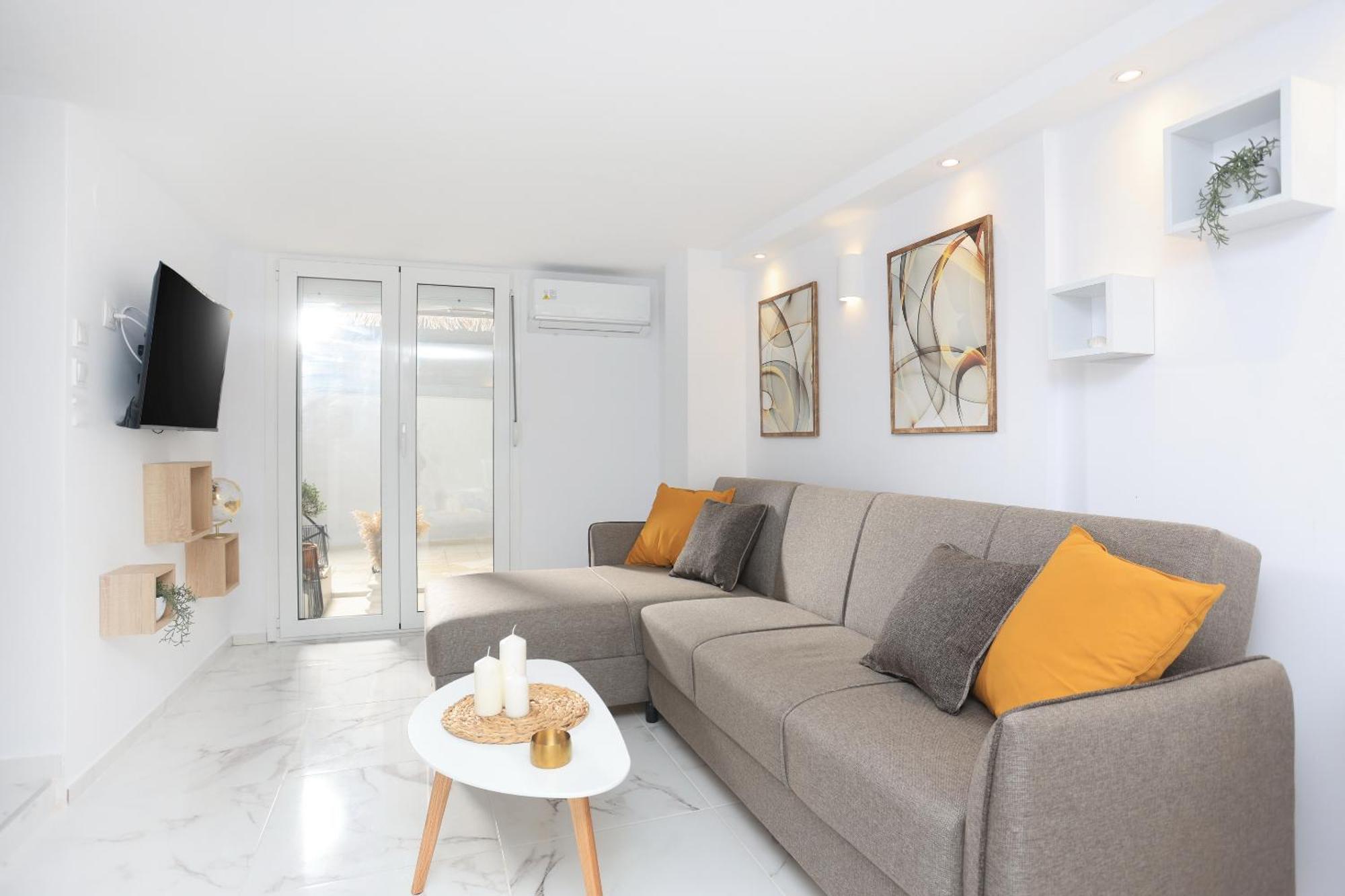 Milou 40 Downtown Selanik