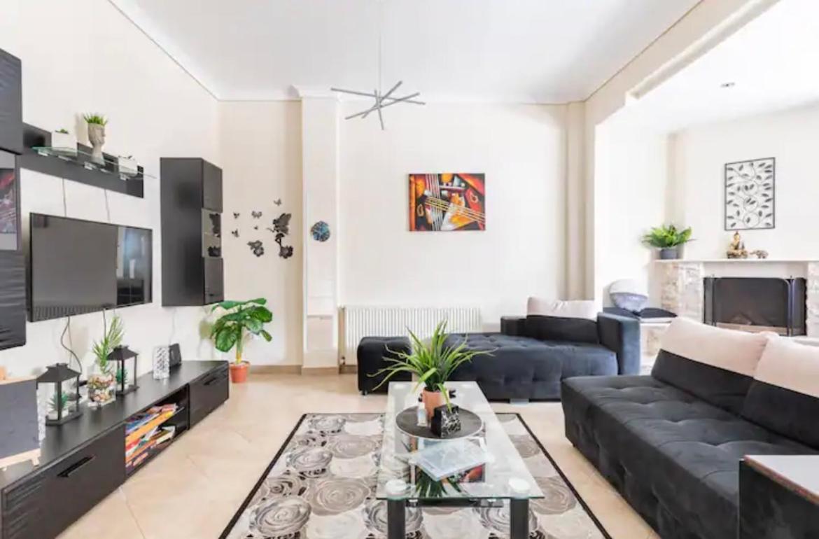 Apartment Nikol White Tower Of