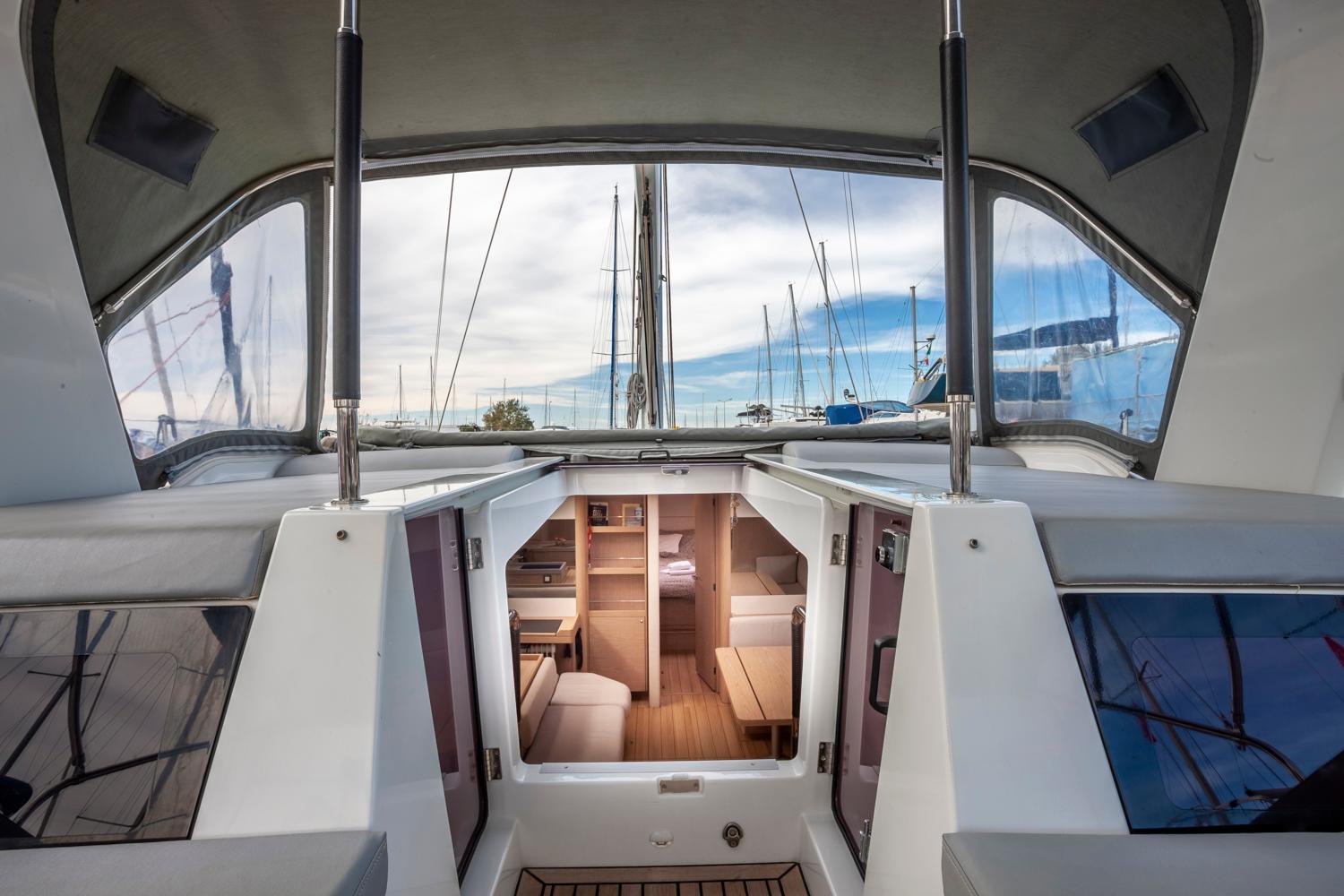 Botel Yacht Psari Thessaloniki