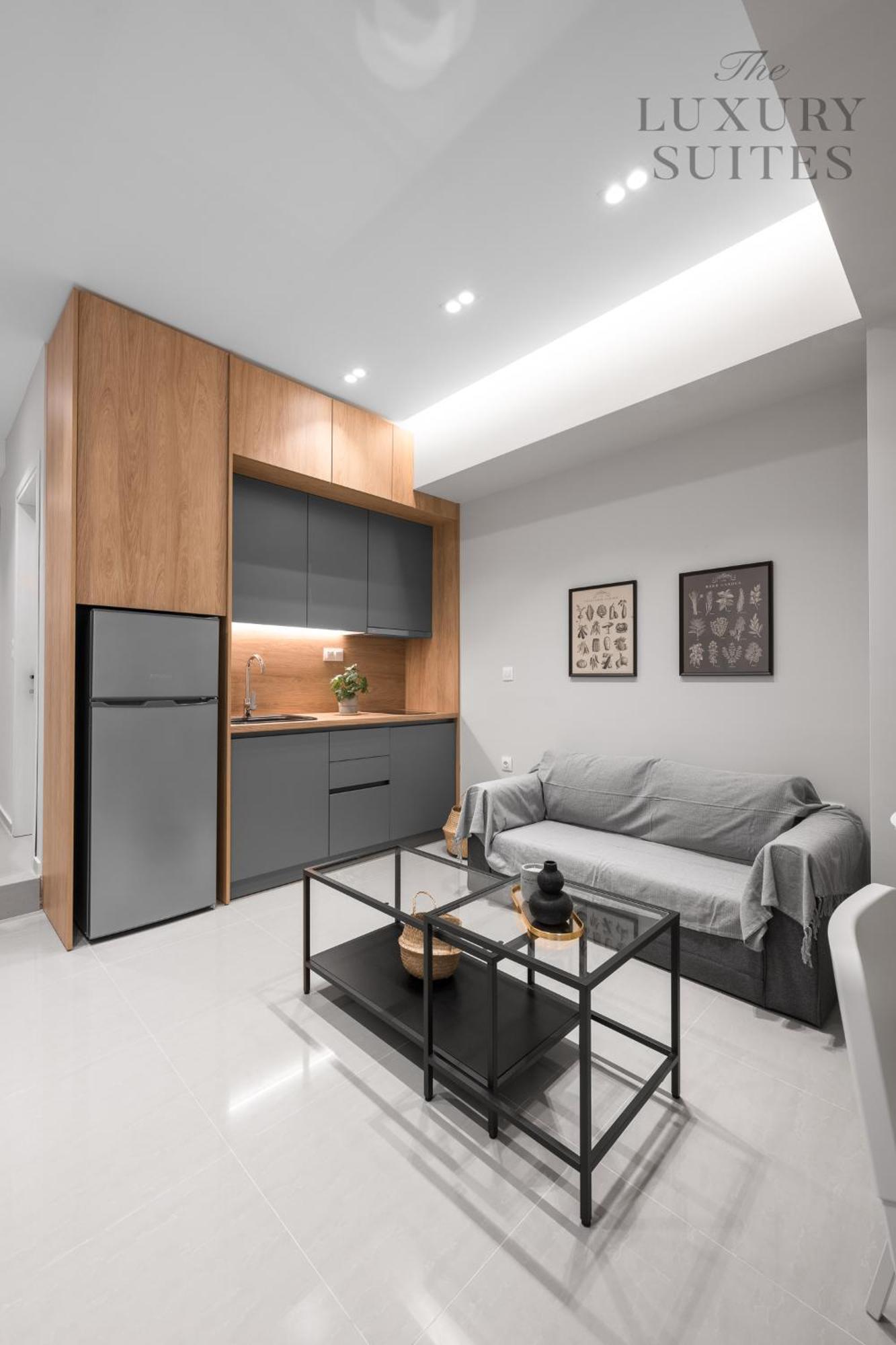 Bonsai Apartments, The Luxury