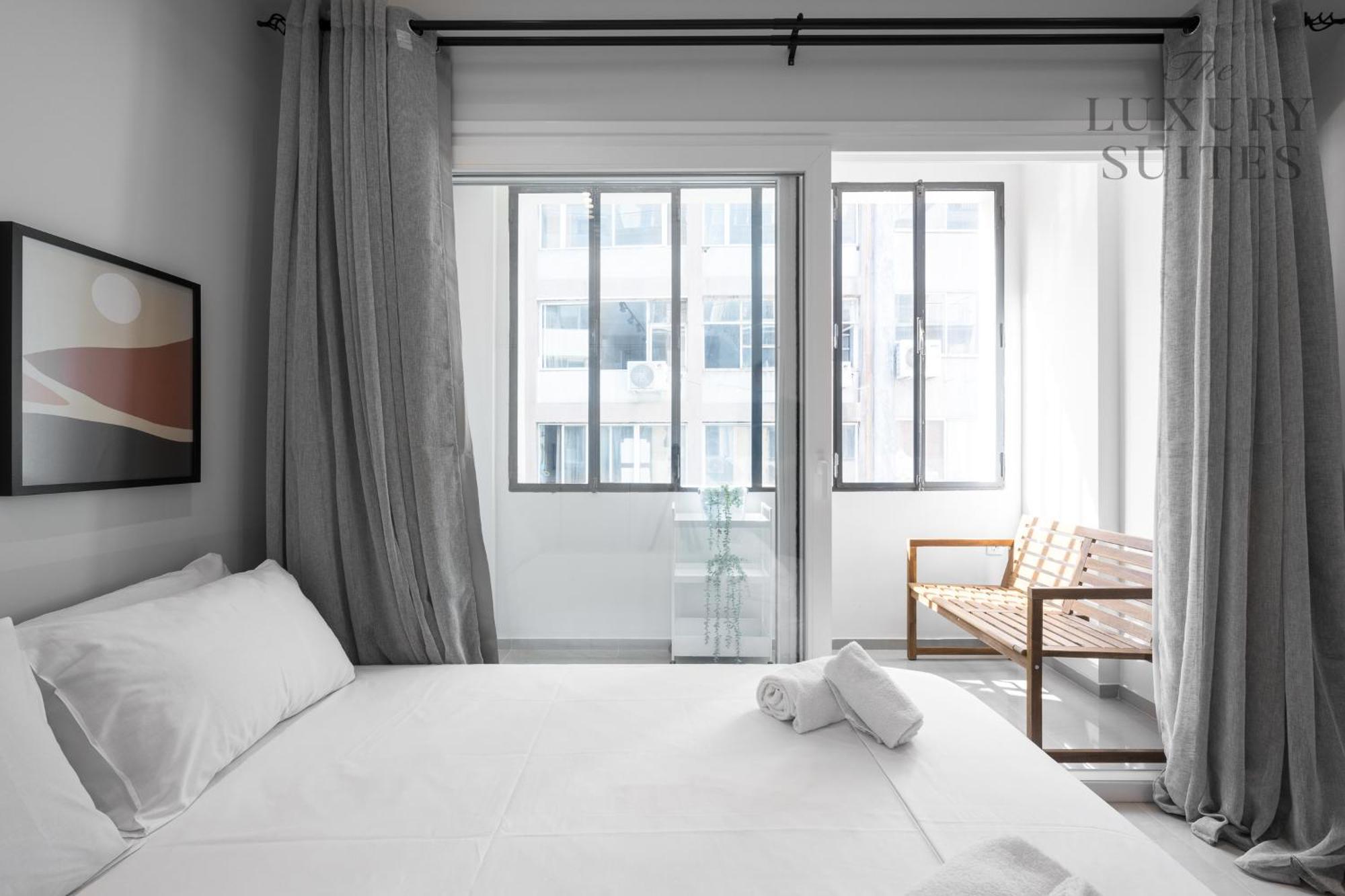 Daire Bonsai Apartments, The Luxury